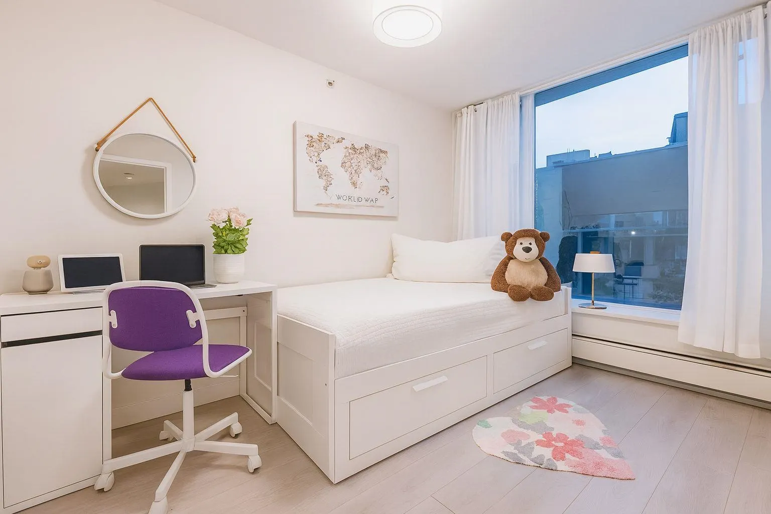 226 188 Keefer Place