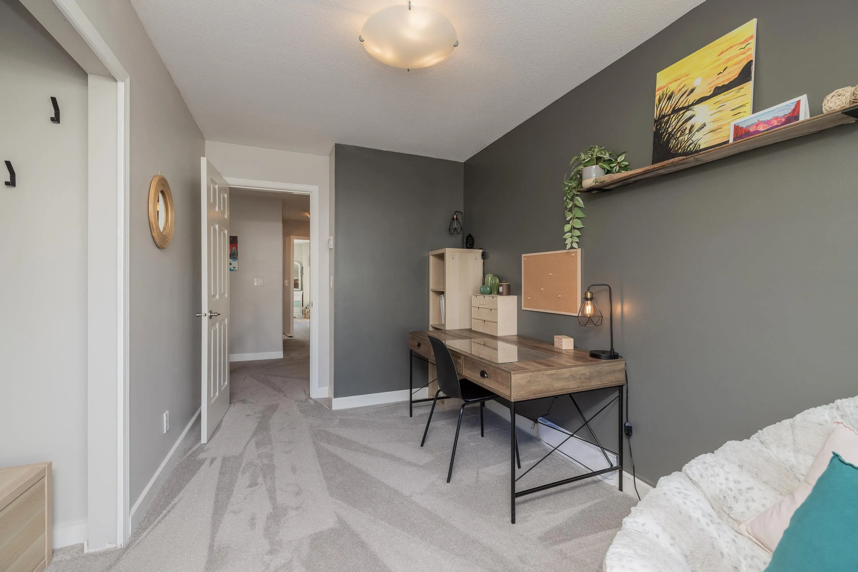 13 1872 Harbour Street