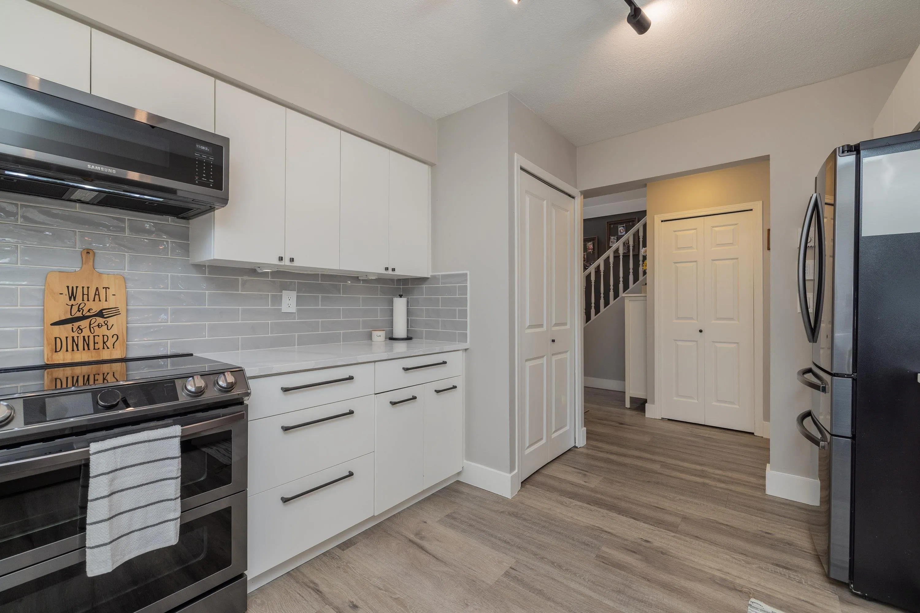 13 1872 Harbour Street