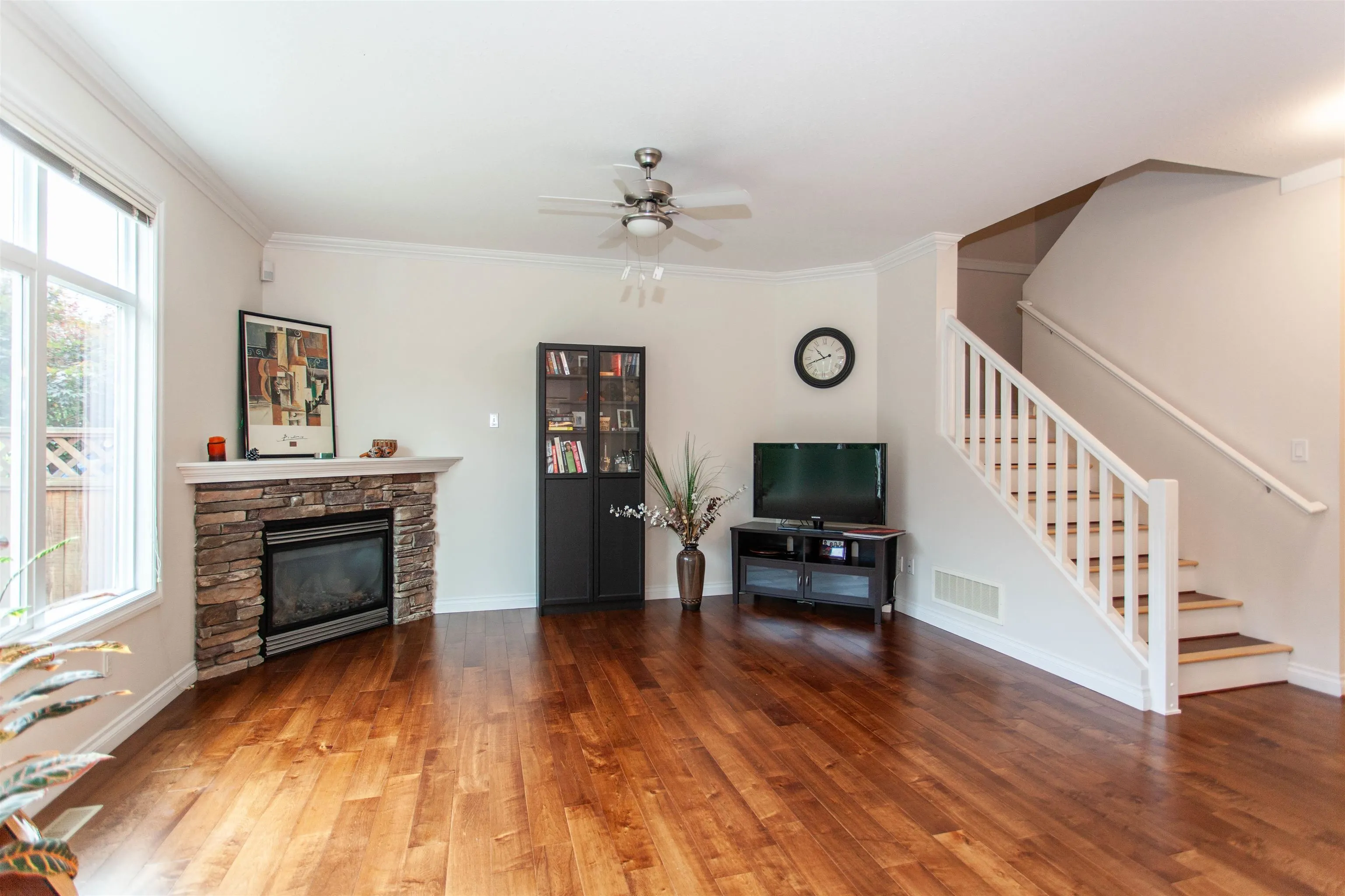 8 7519 Morrow Road