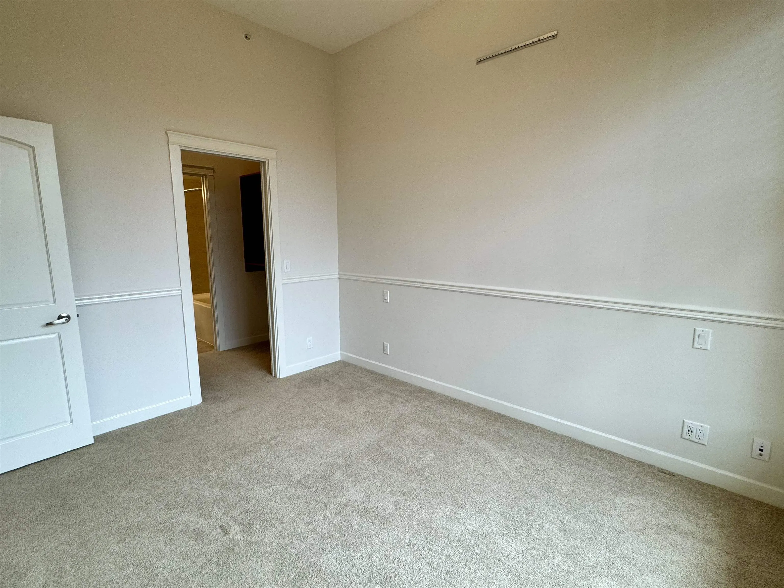 612 8538 203a Street