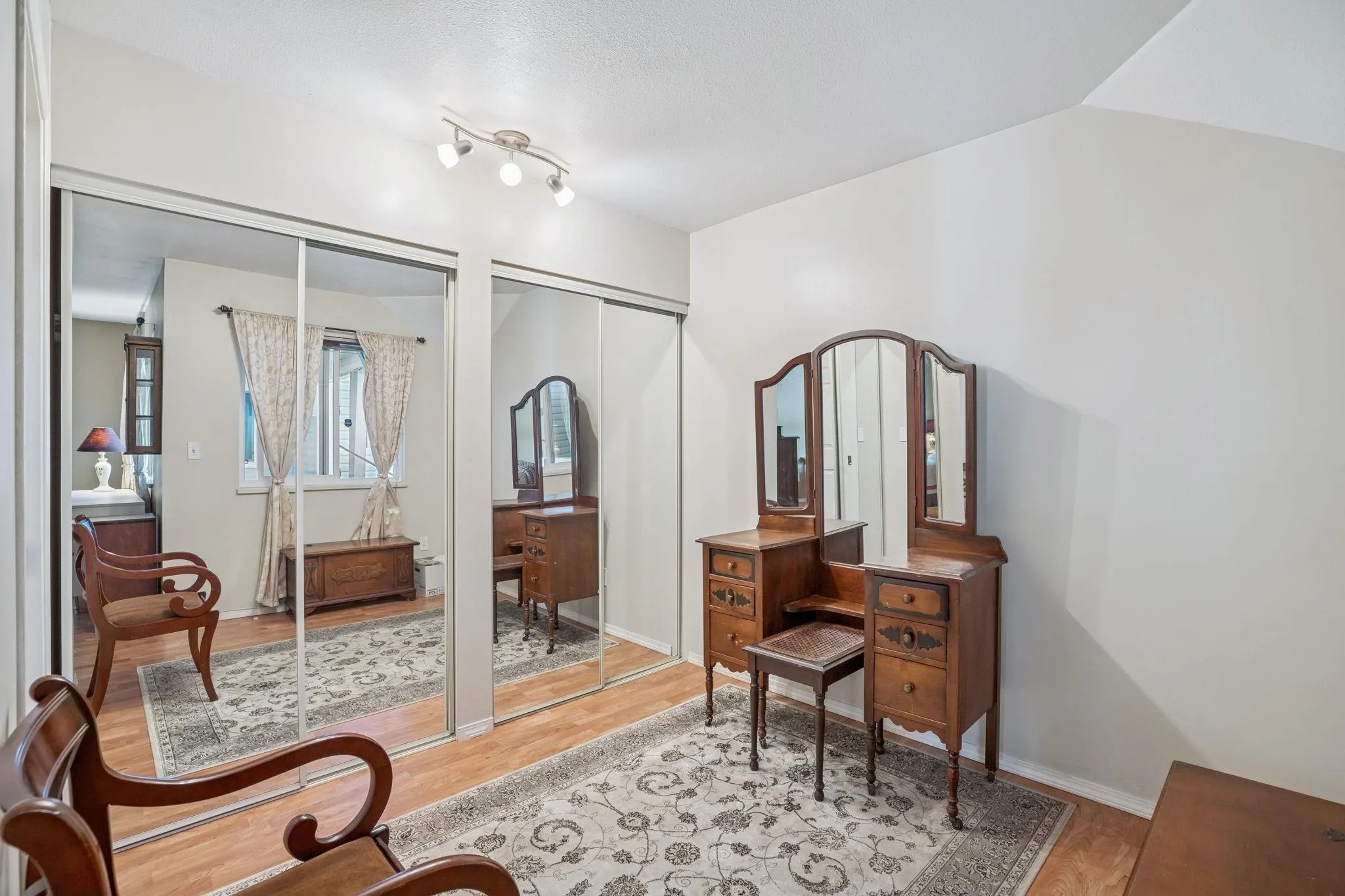 402 11726 225 Street