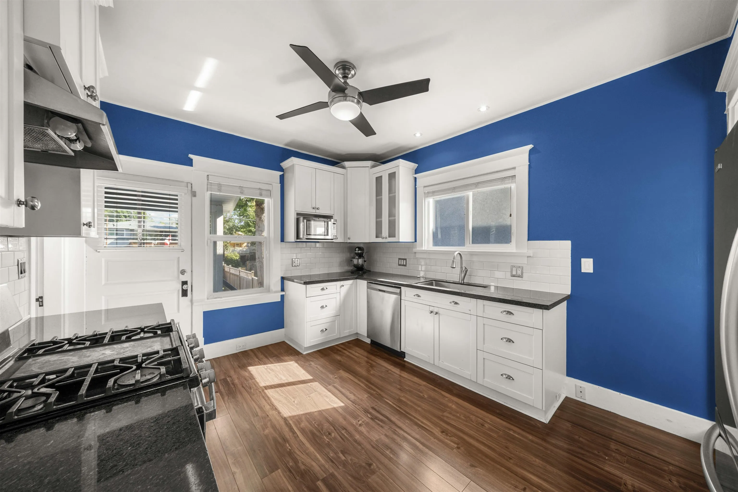 4139 Pandora Street