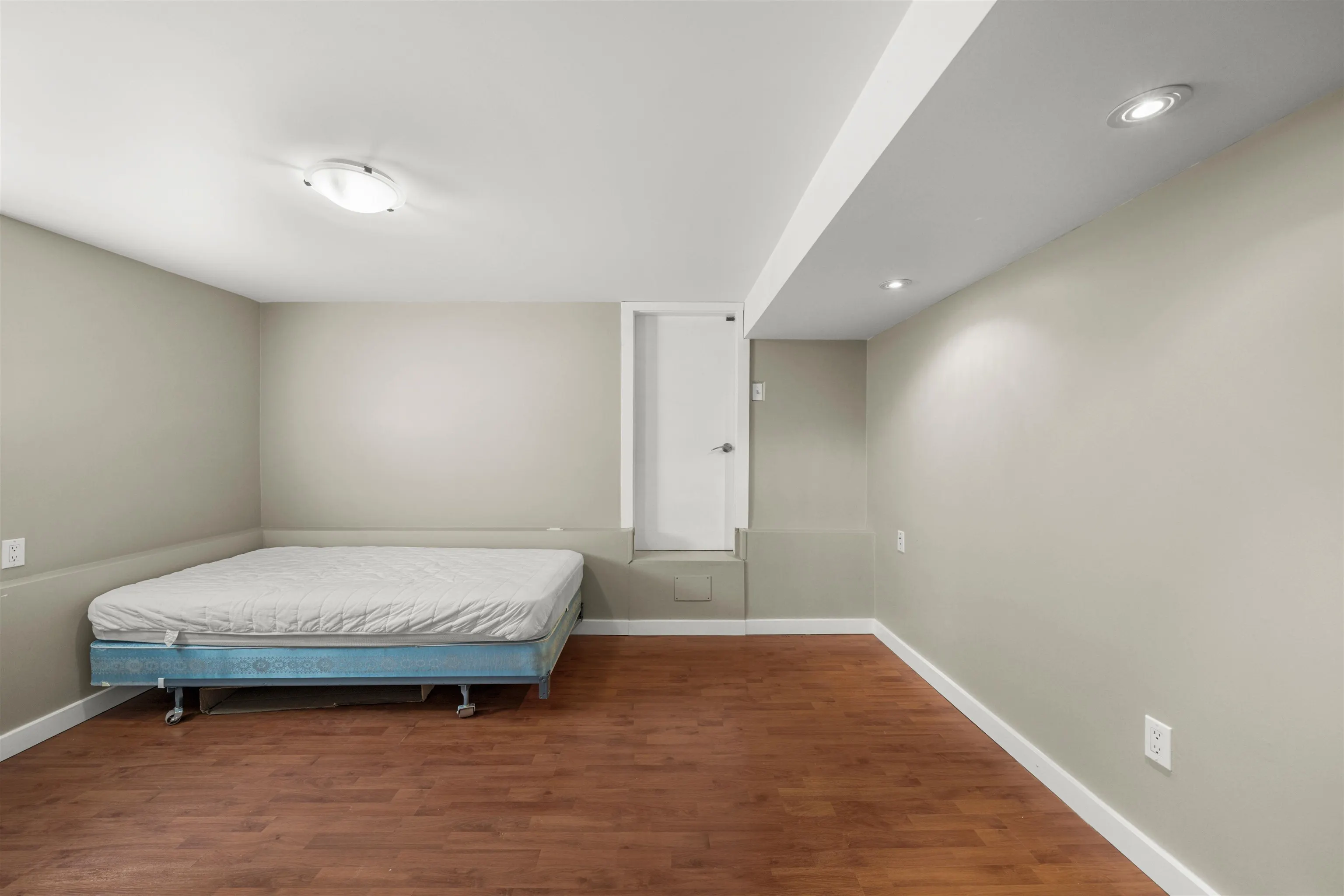 4139 Pandora Street