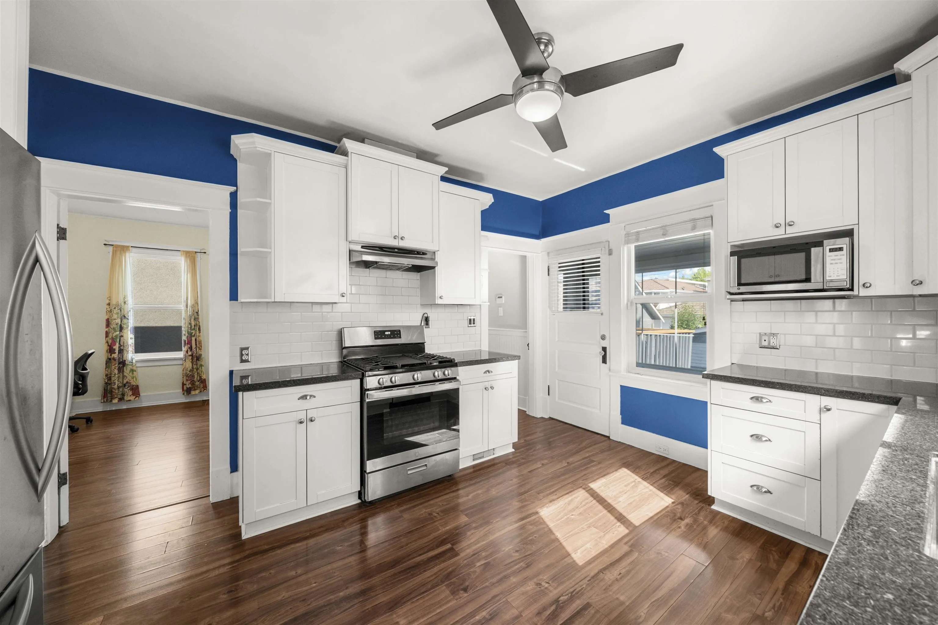4139 Pandora Street