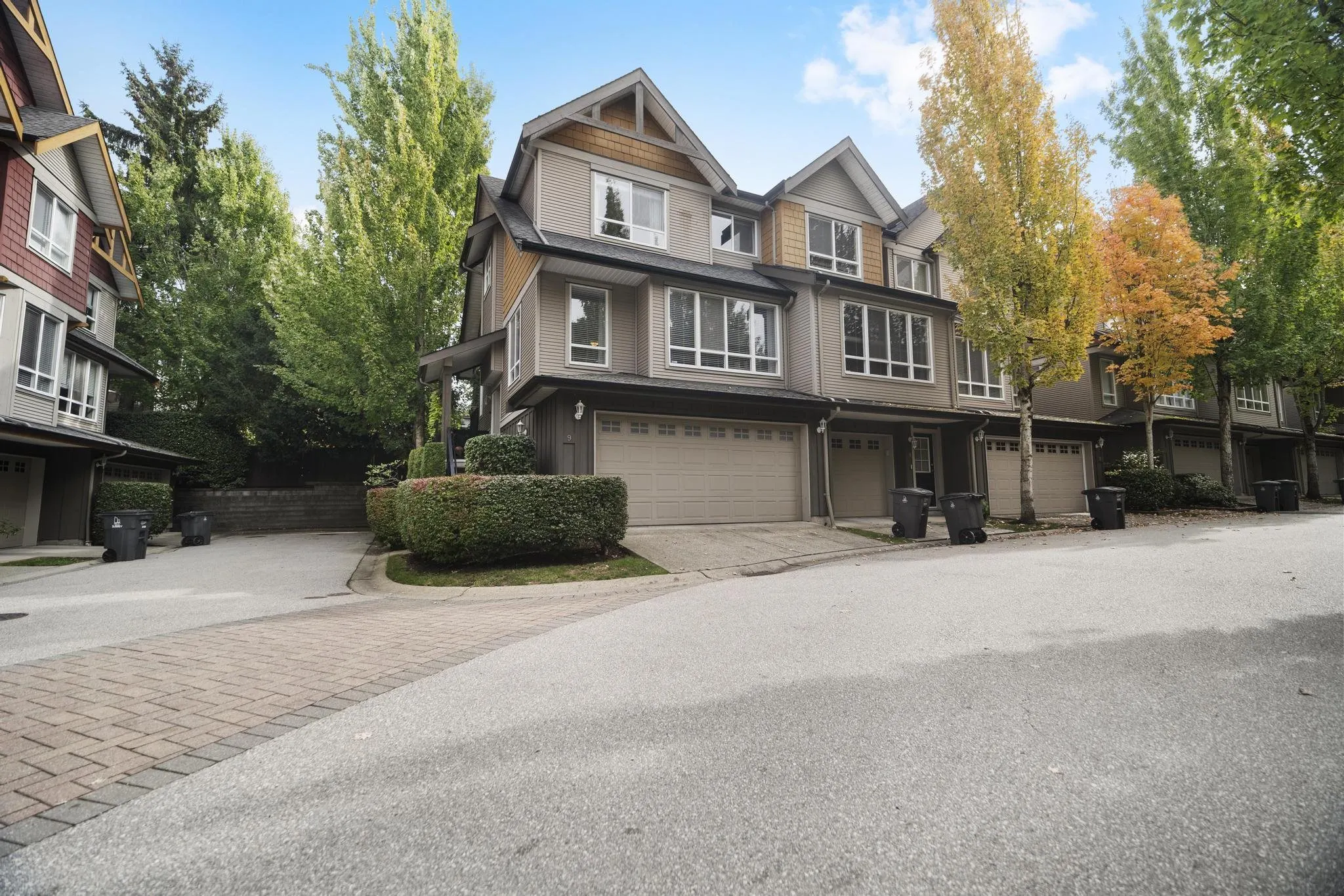 9 16789 60 Avenue