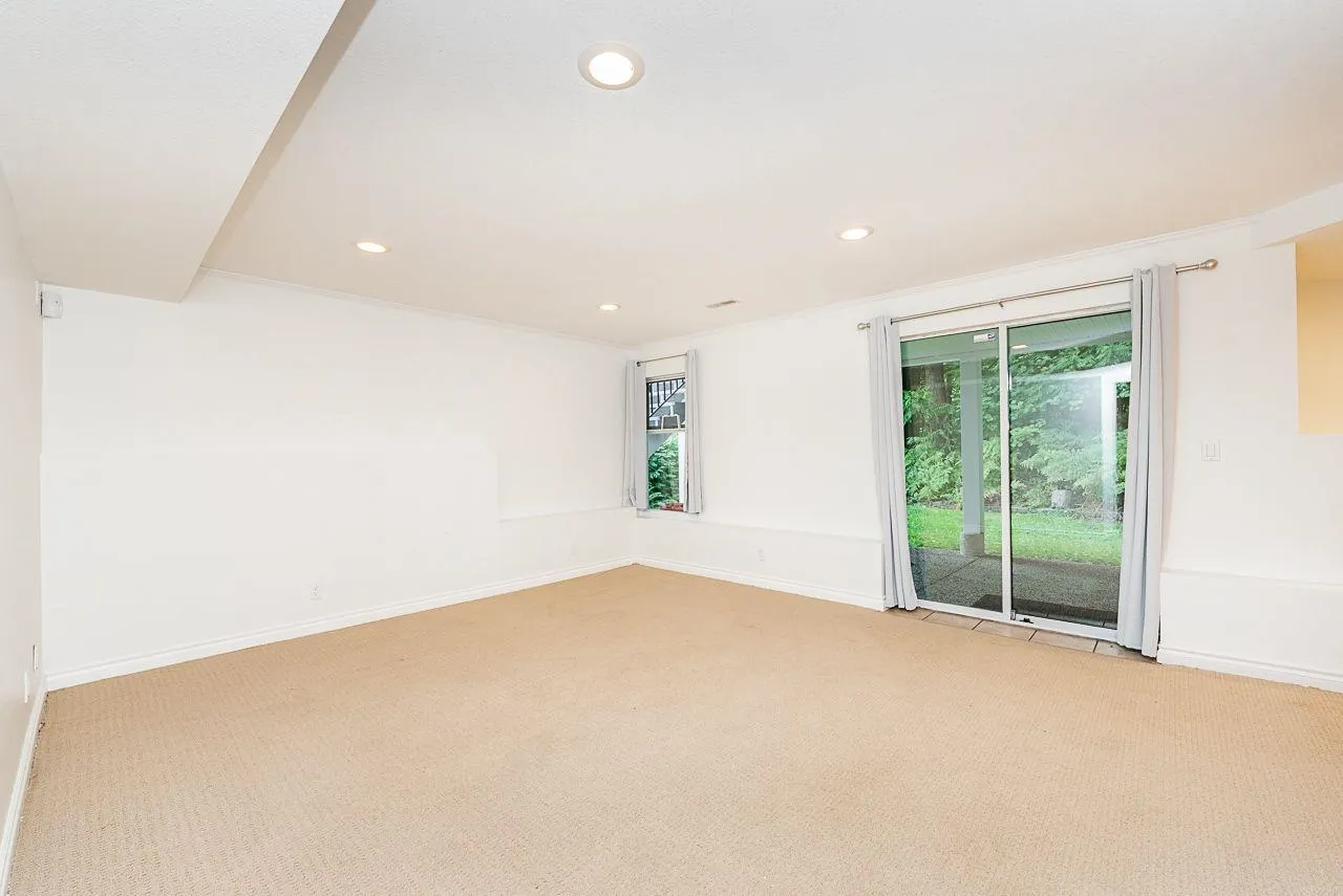 1580 Wintergreen Place
