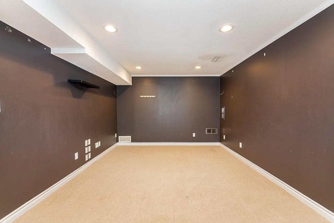 1580 Wintergreen Place
