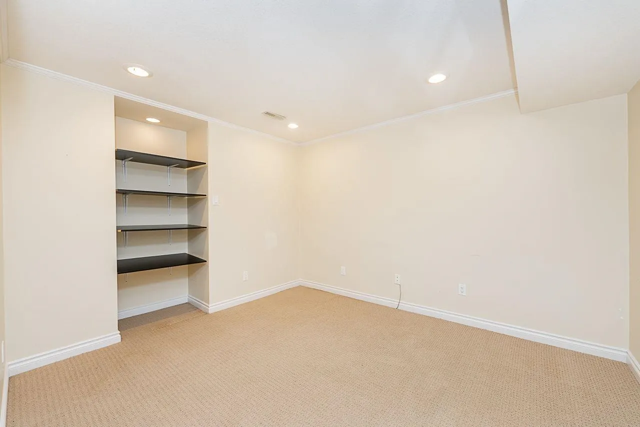 1580 Wintergreen Place