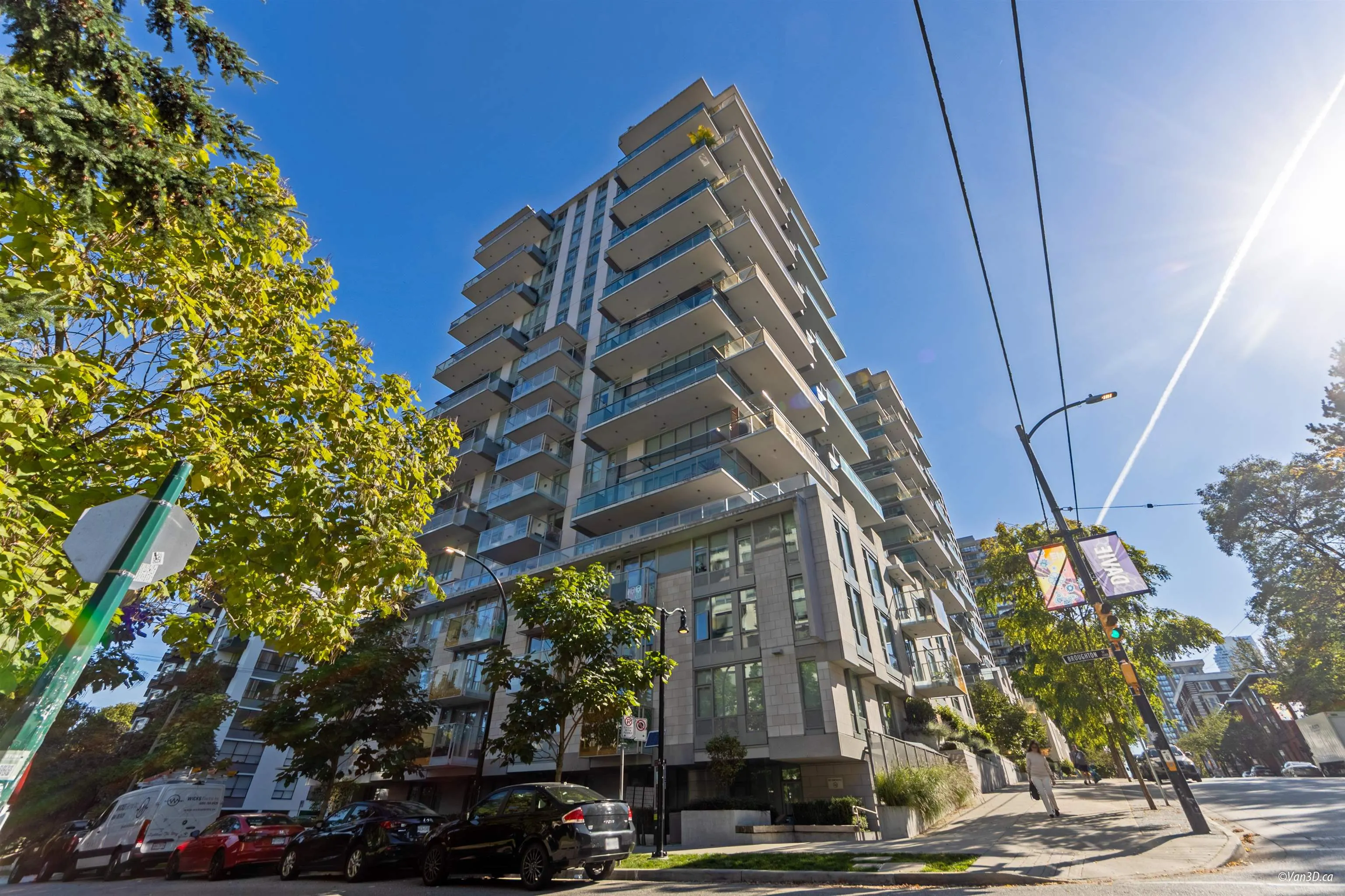 1604 1180 Broughton Street