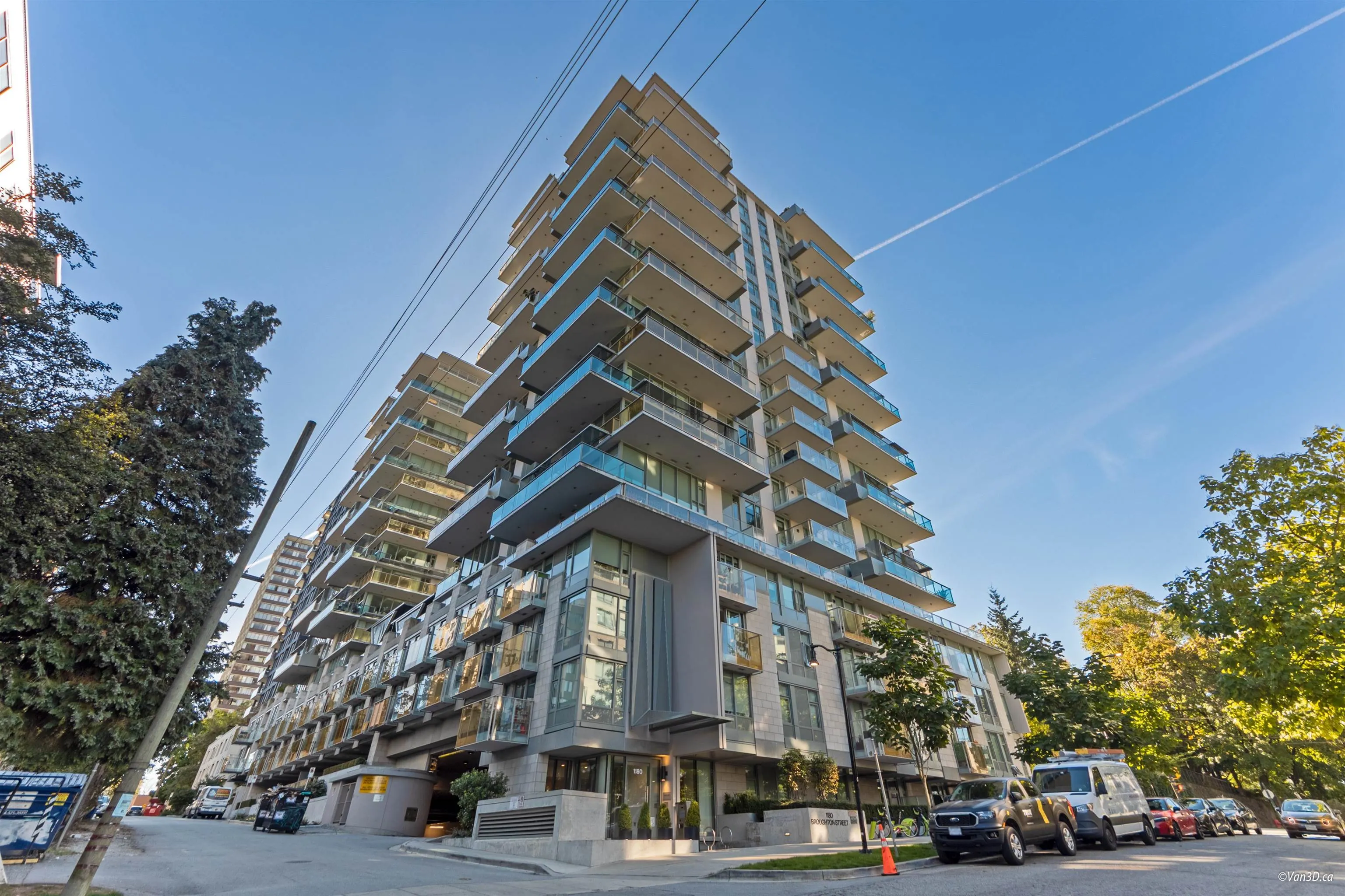1604 1180 Broughton Street