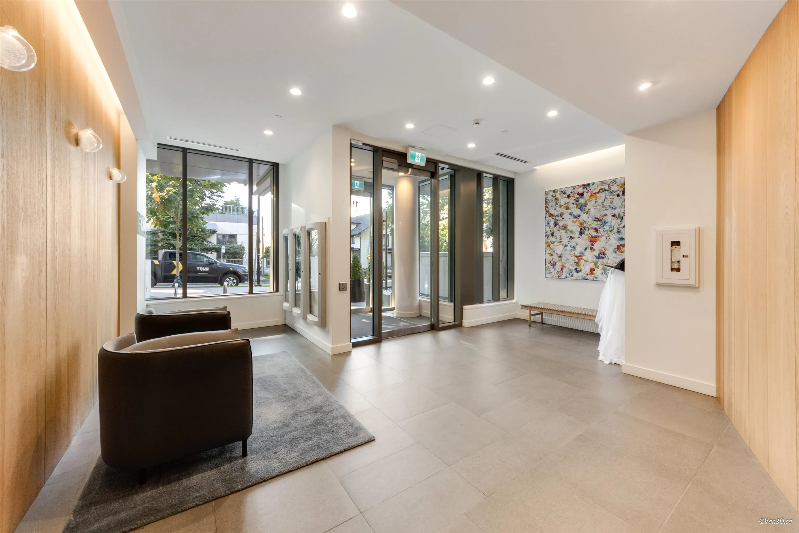 1604 1180 Broughton Street