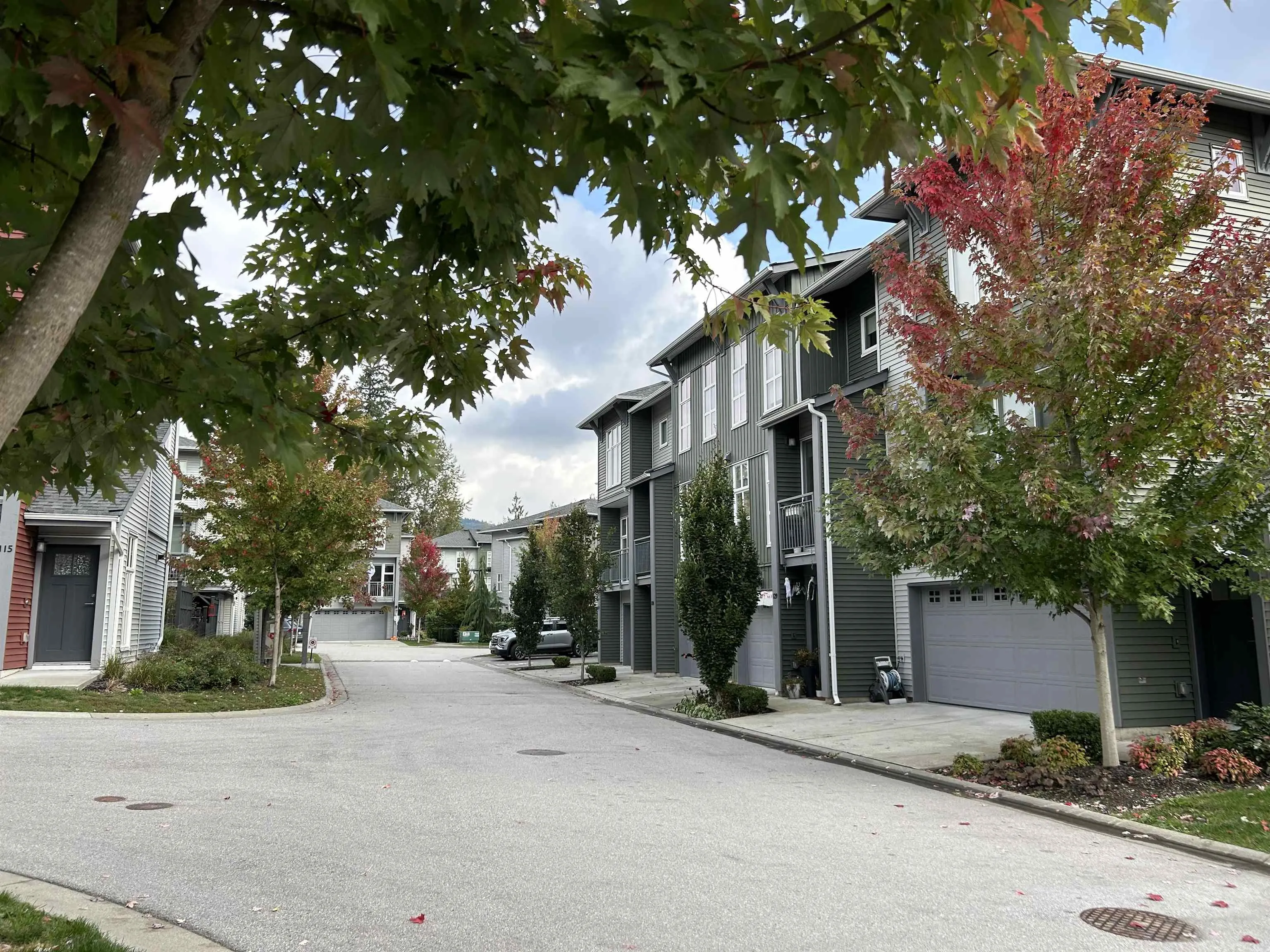 128 24076 112 Avenue