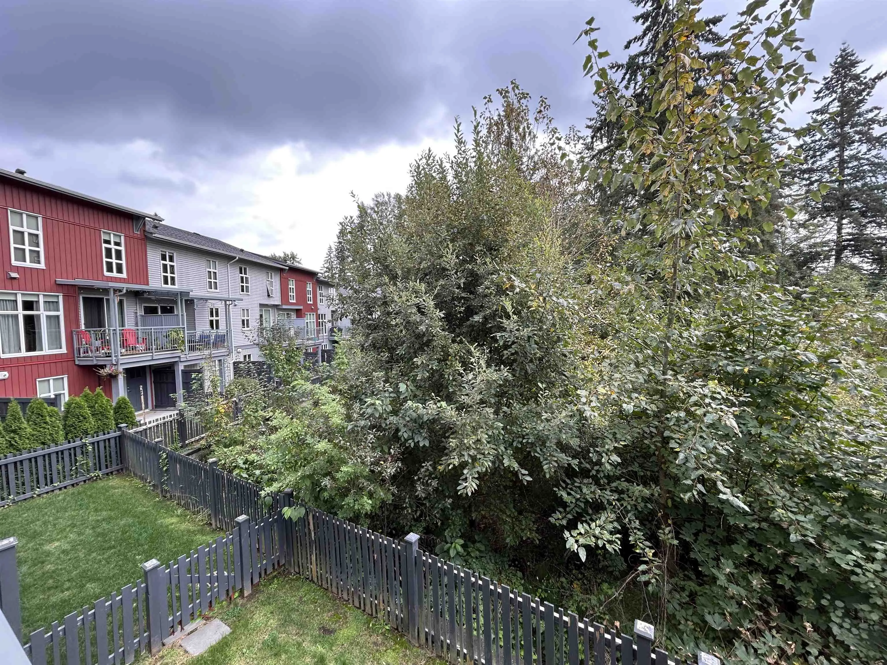 128 24076 112 Avenue