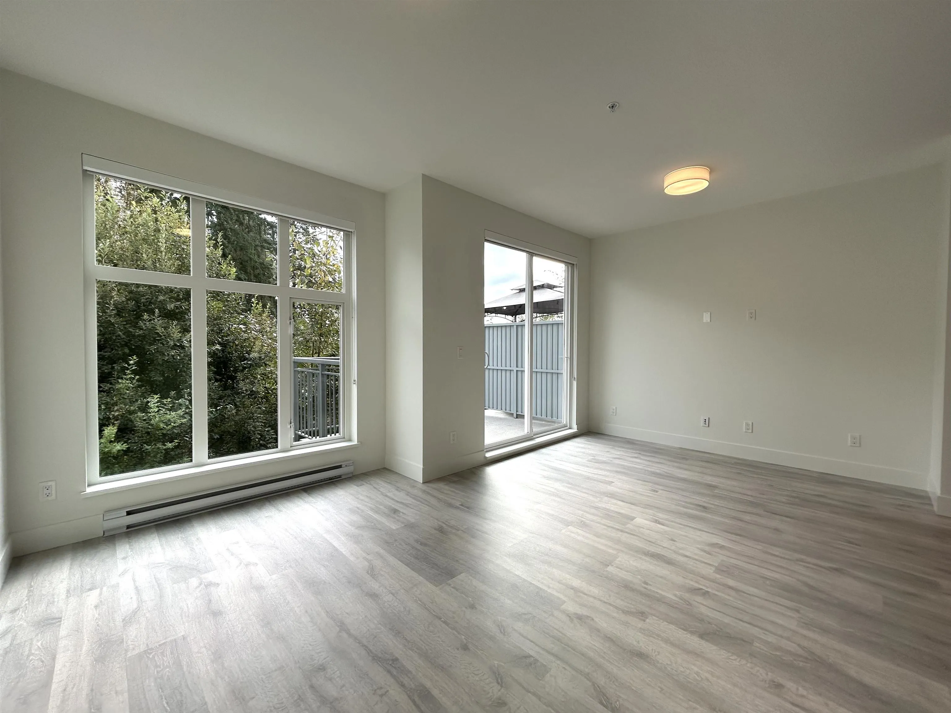 128 24076 112 Avenue