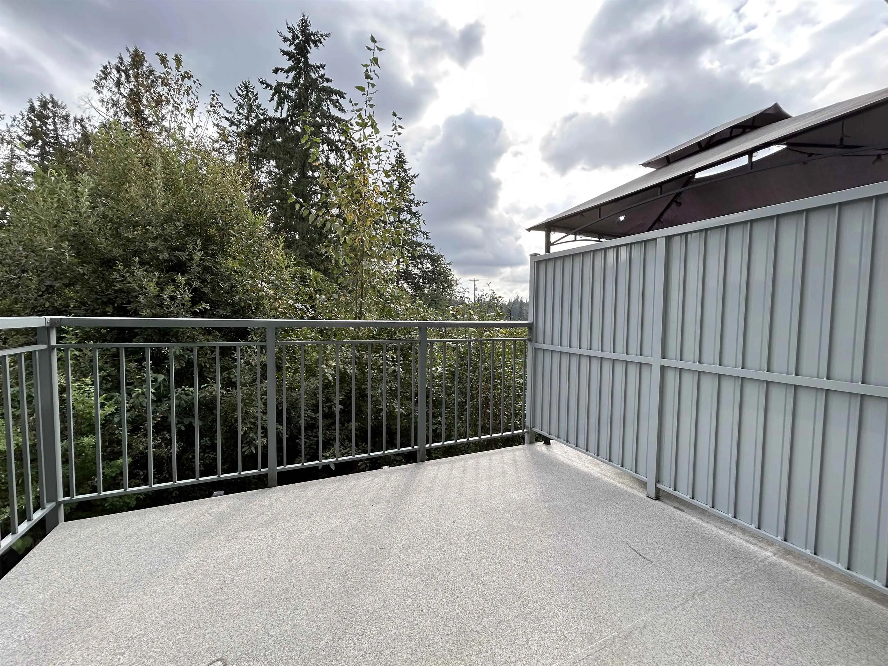 128 24076 112 Avenue