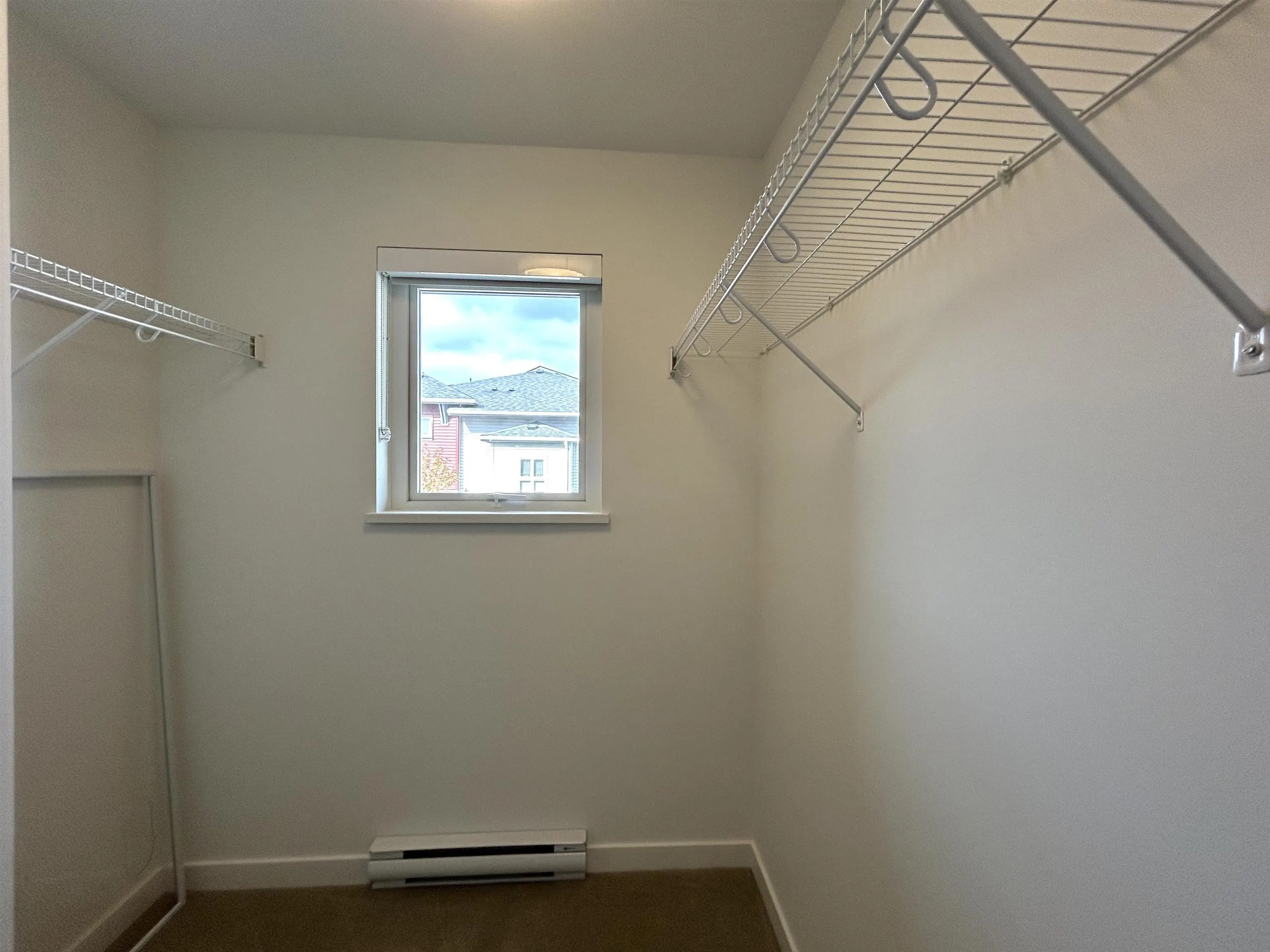 128 24076 112 Avenue