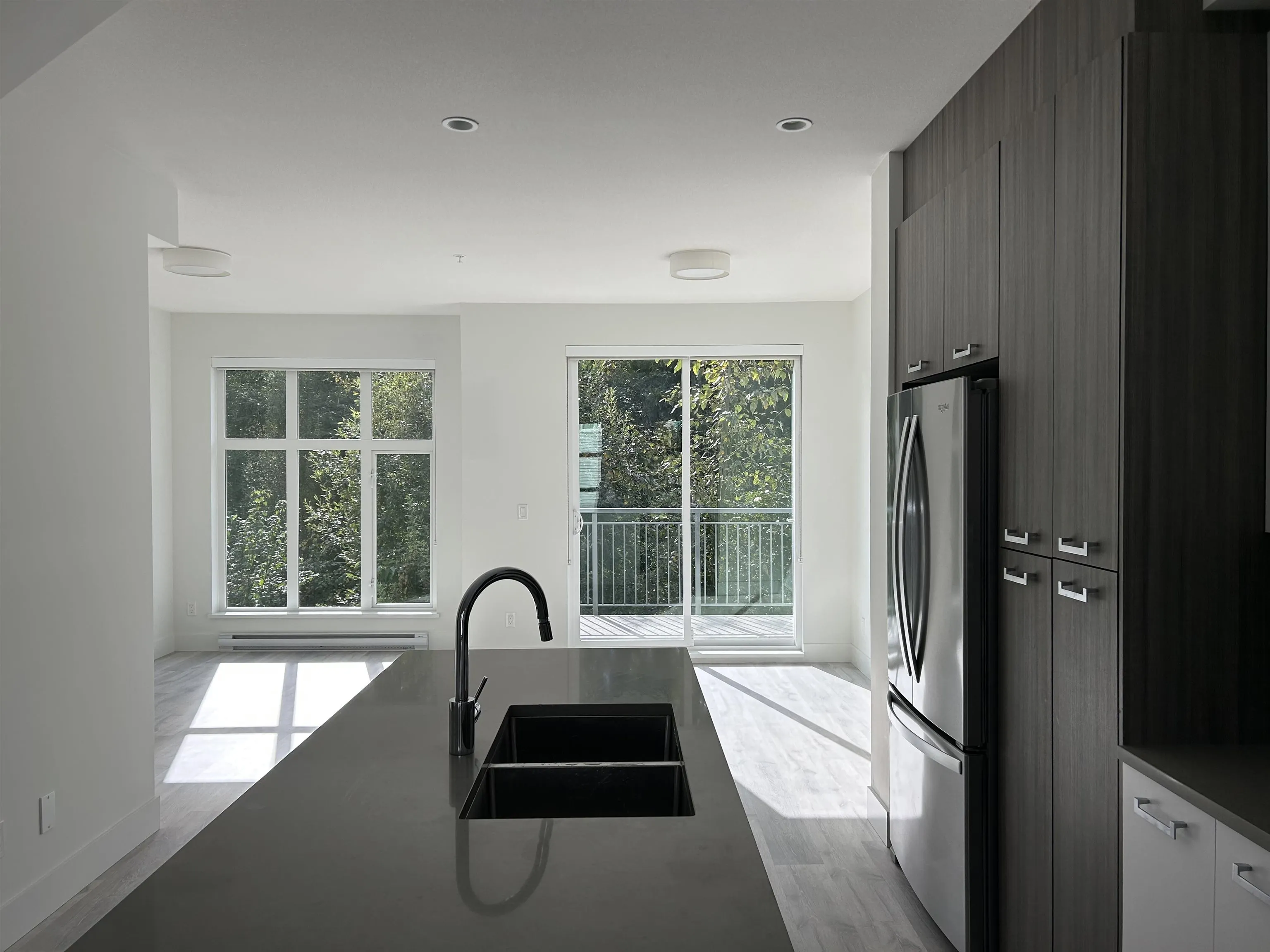 128 24076 112 Avenue