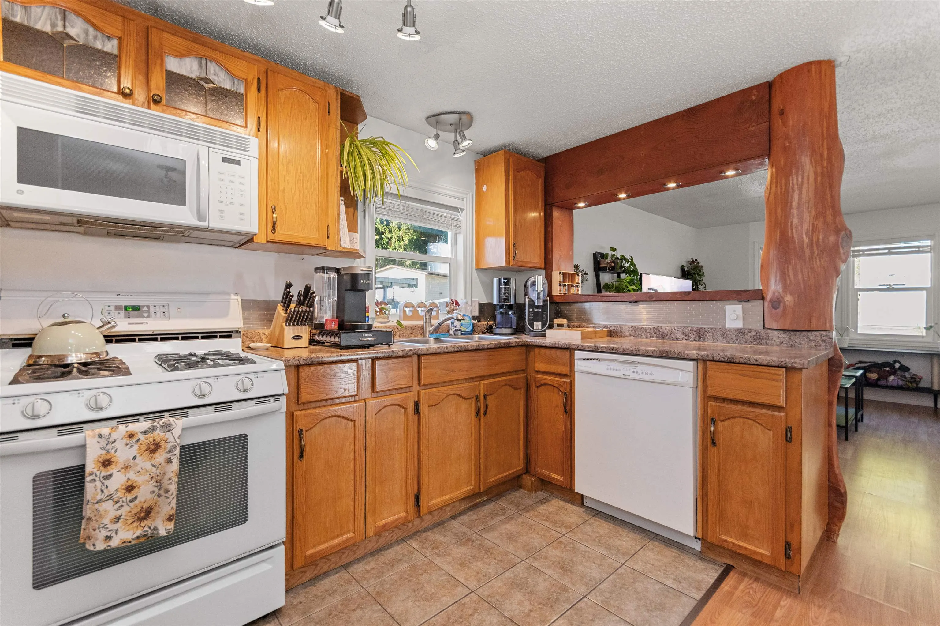 62 46511 Chilliwack Lake Road