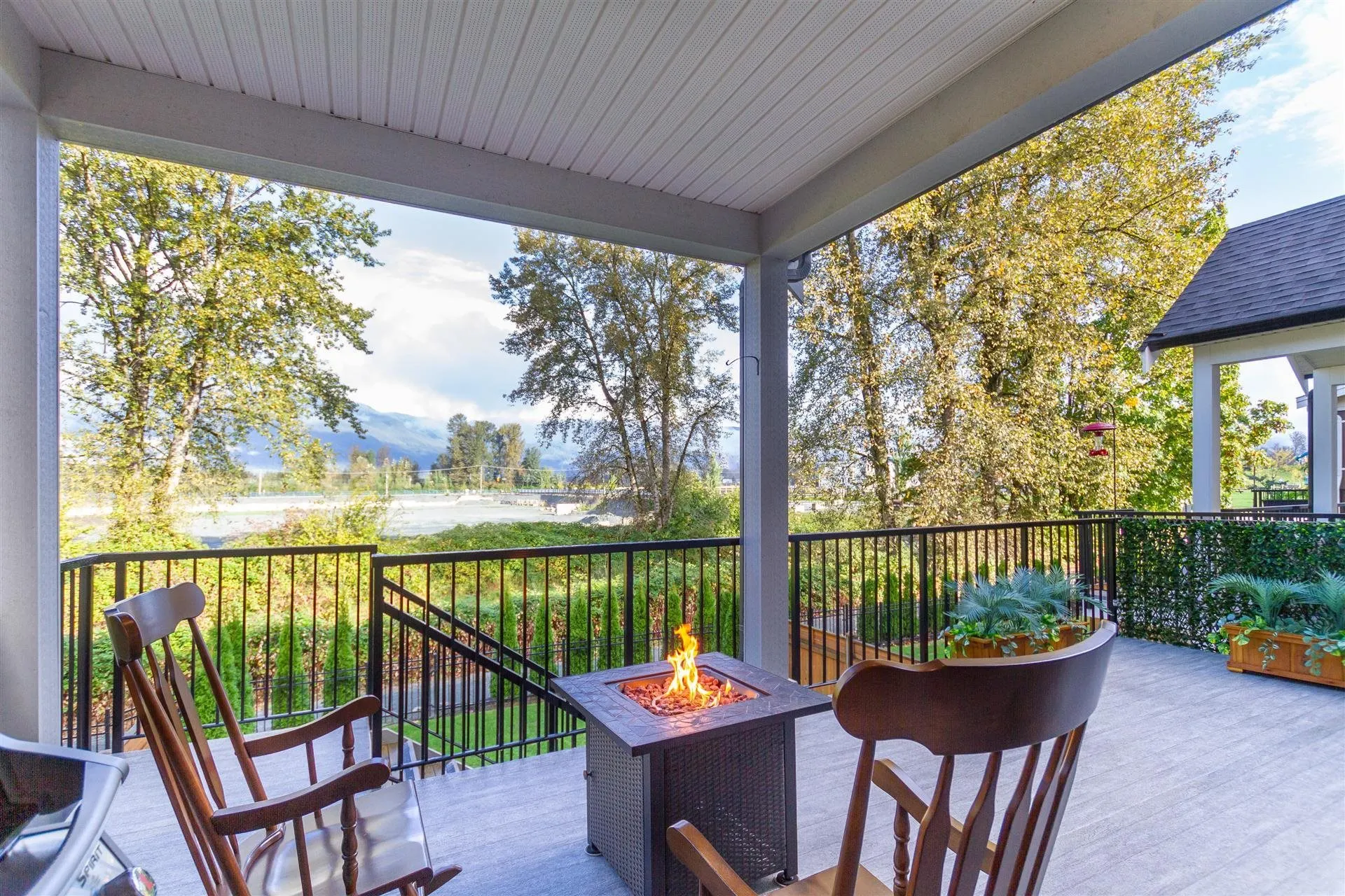 44588 Willowstream Road