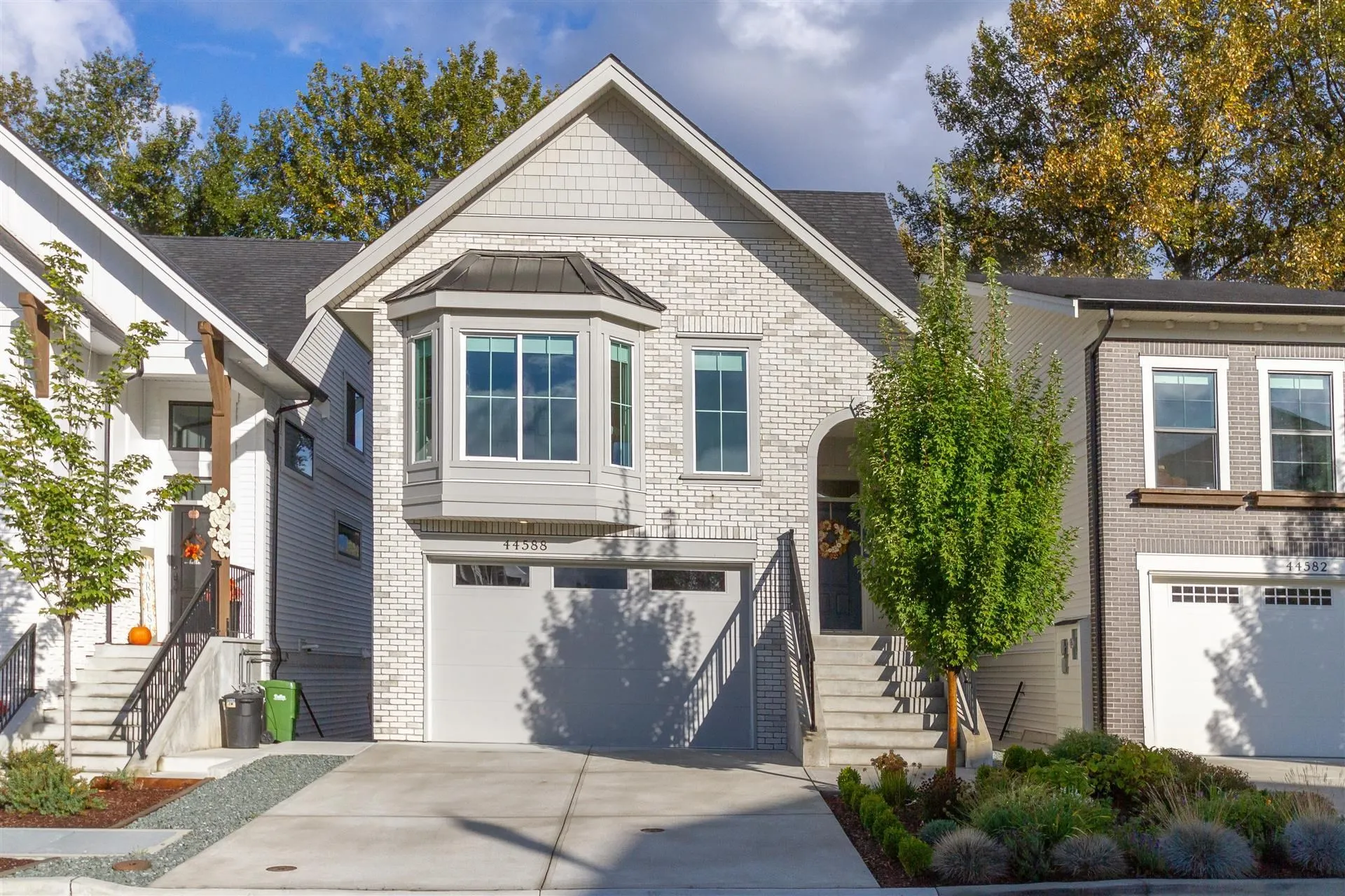 44588 Willowstream Road