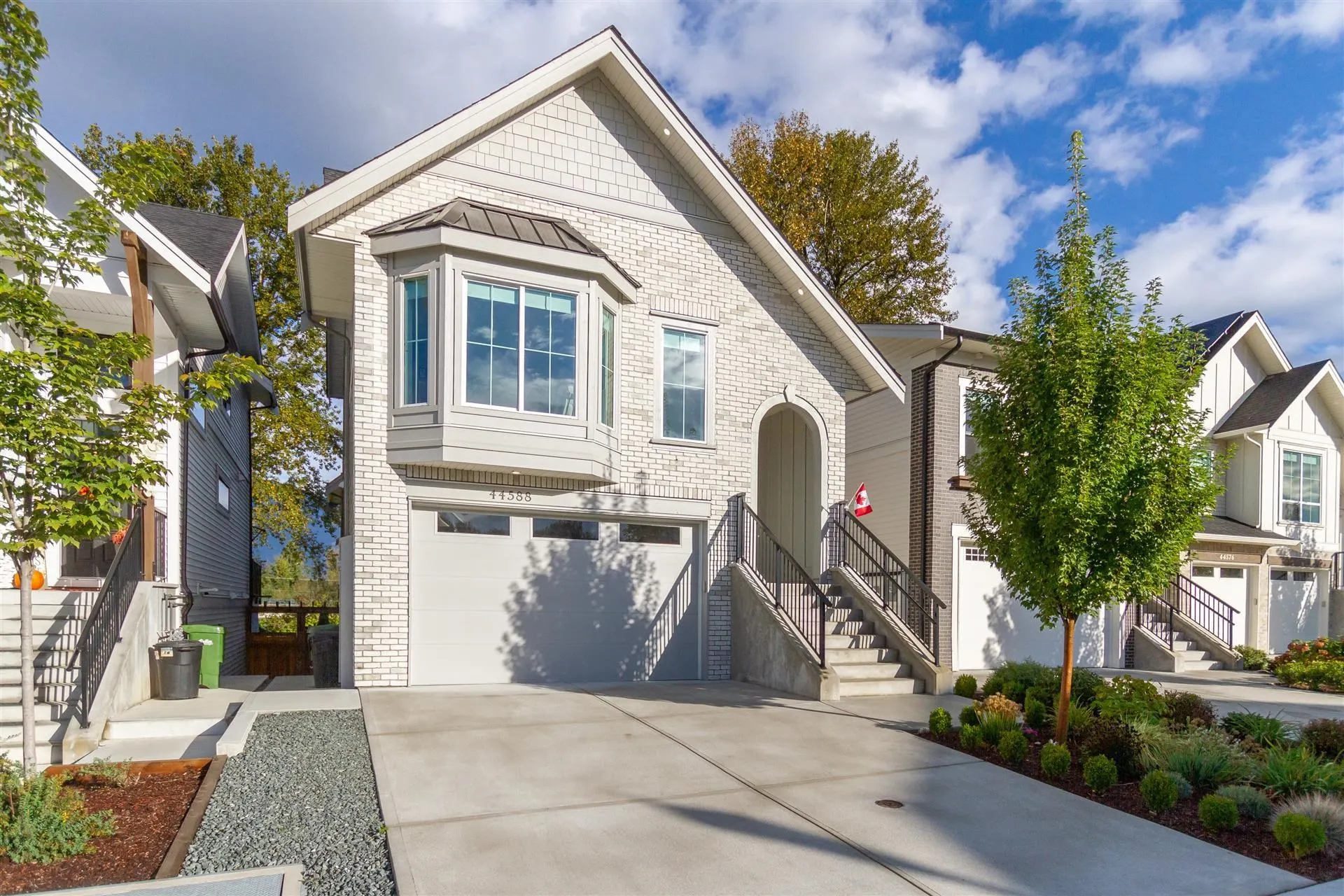 44588 Willowstream Road