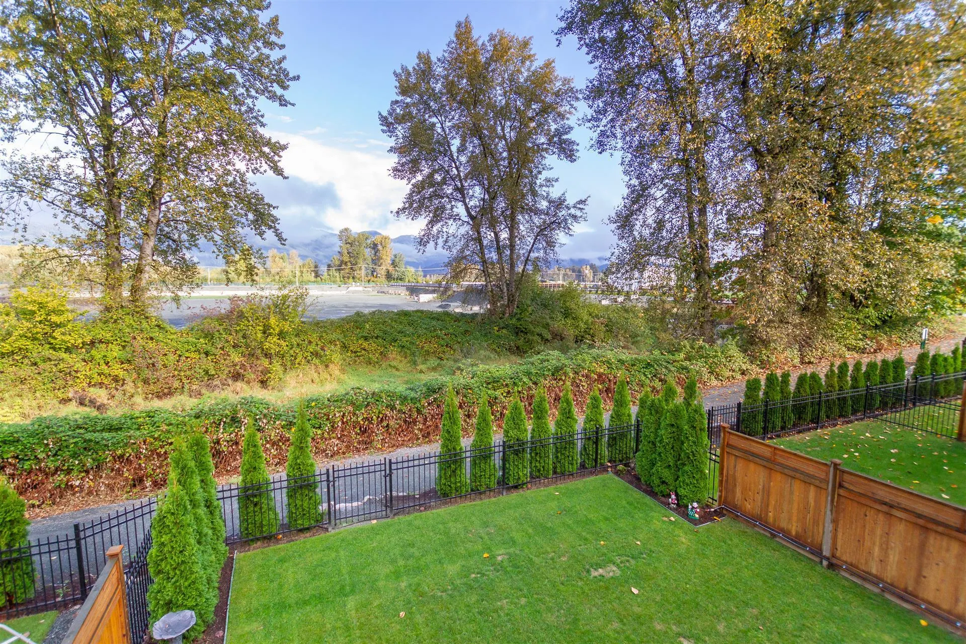 44588 Willowstream Road