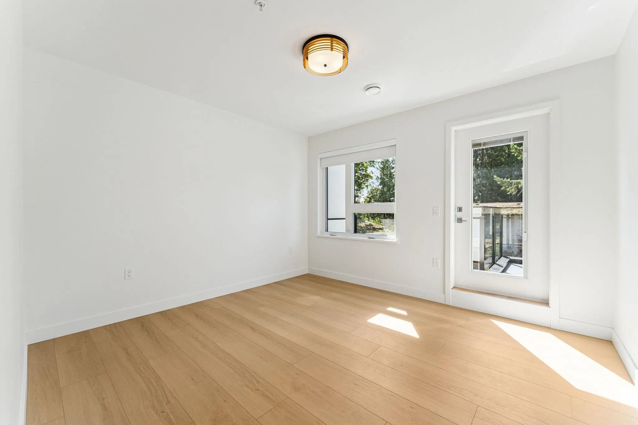 844 St. Denis Avenue