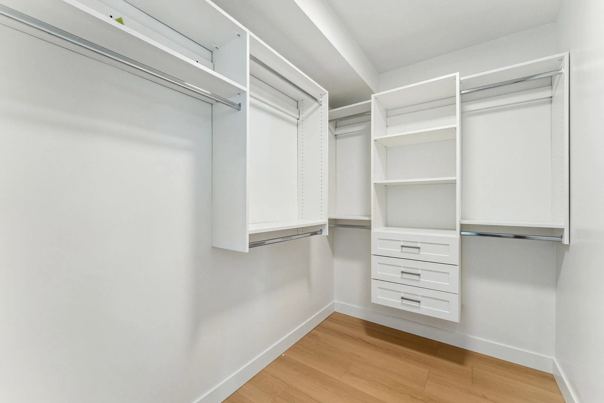 844 St. Denis Avenue