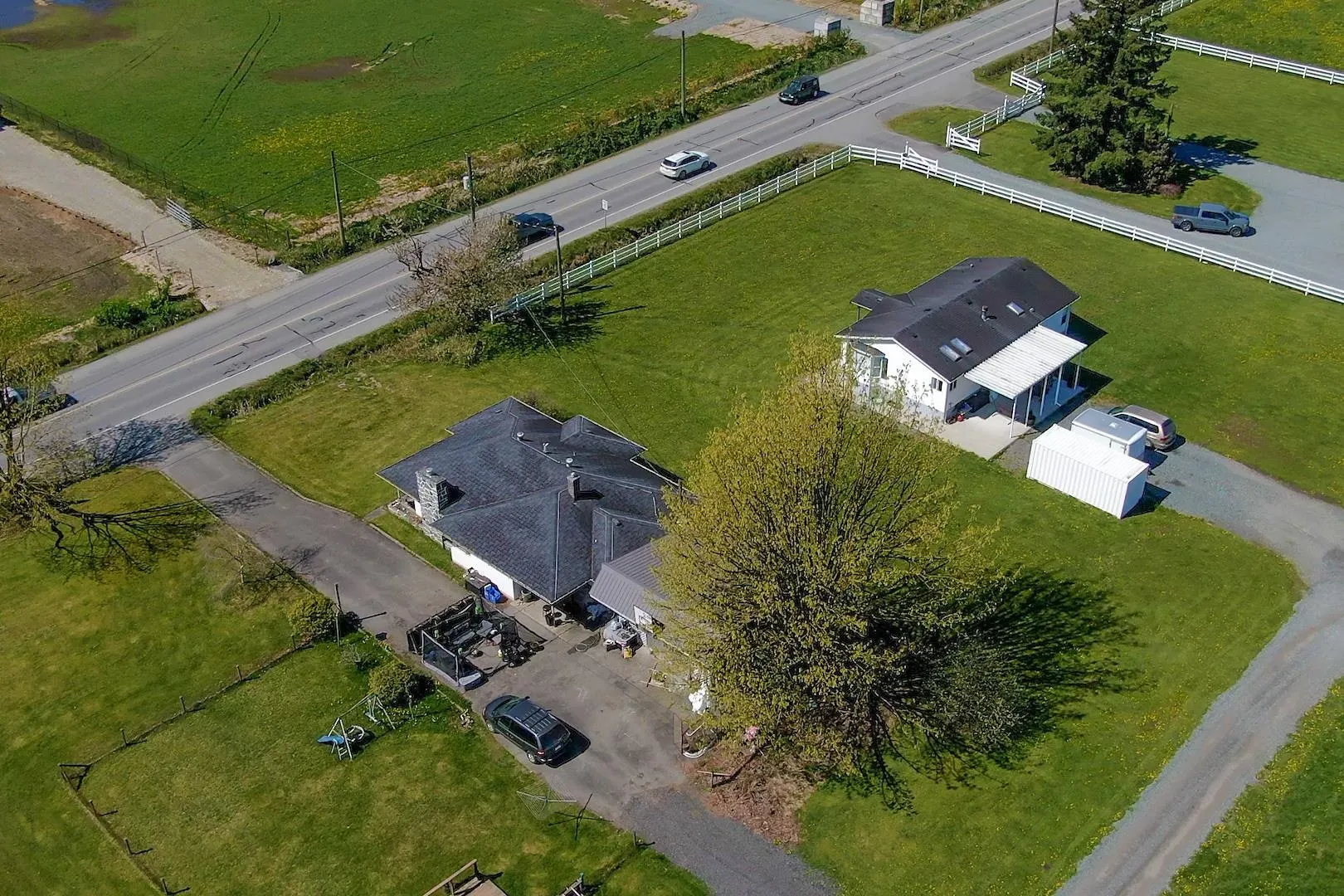 21533 Crush Crescent