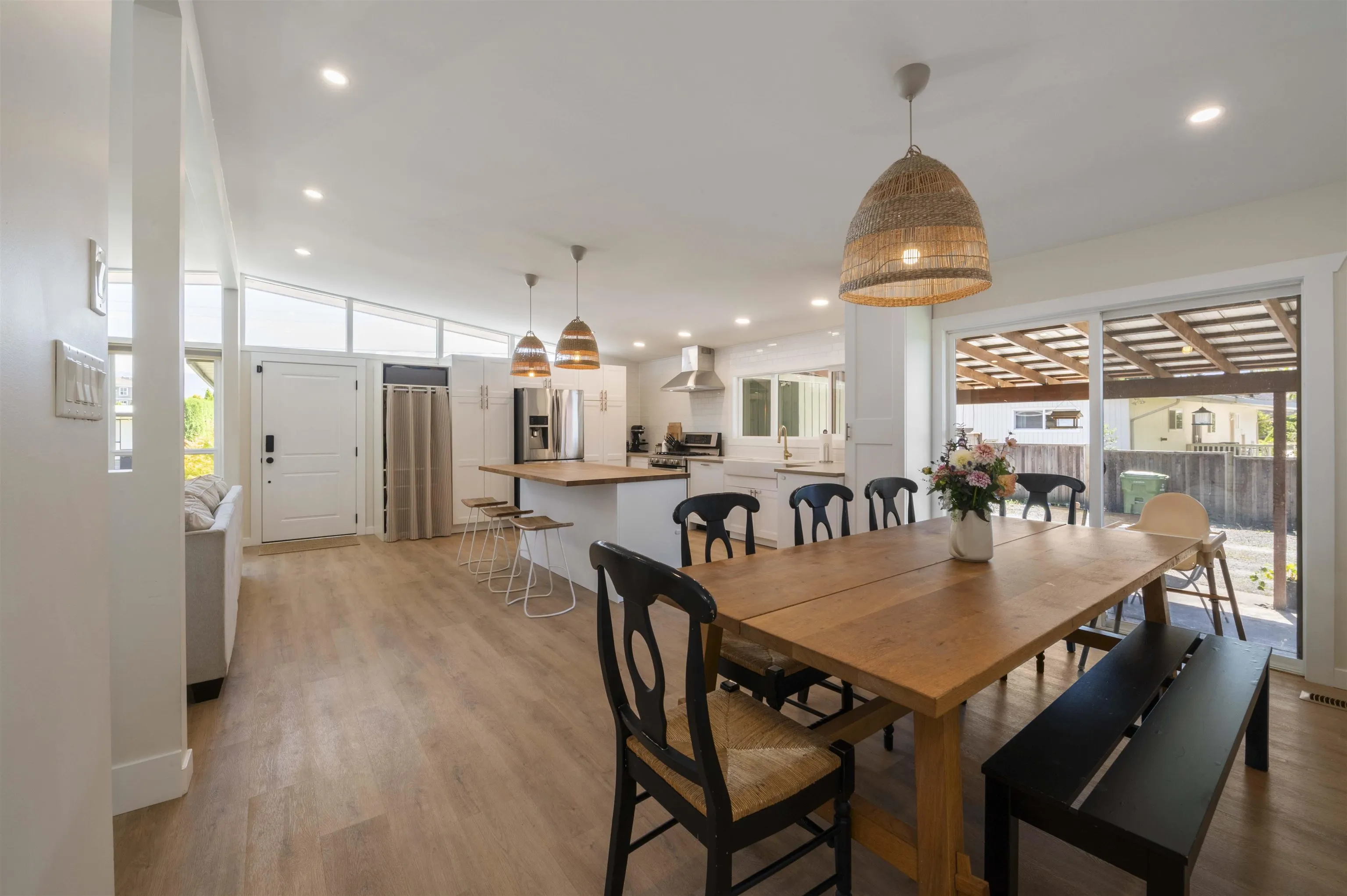 8919 Glenwood Street