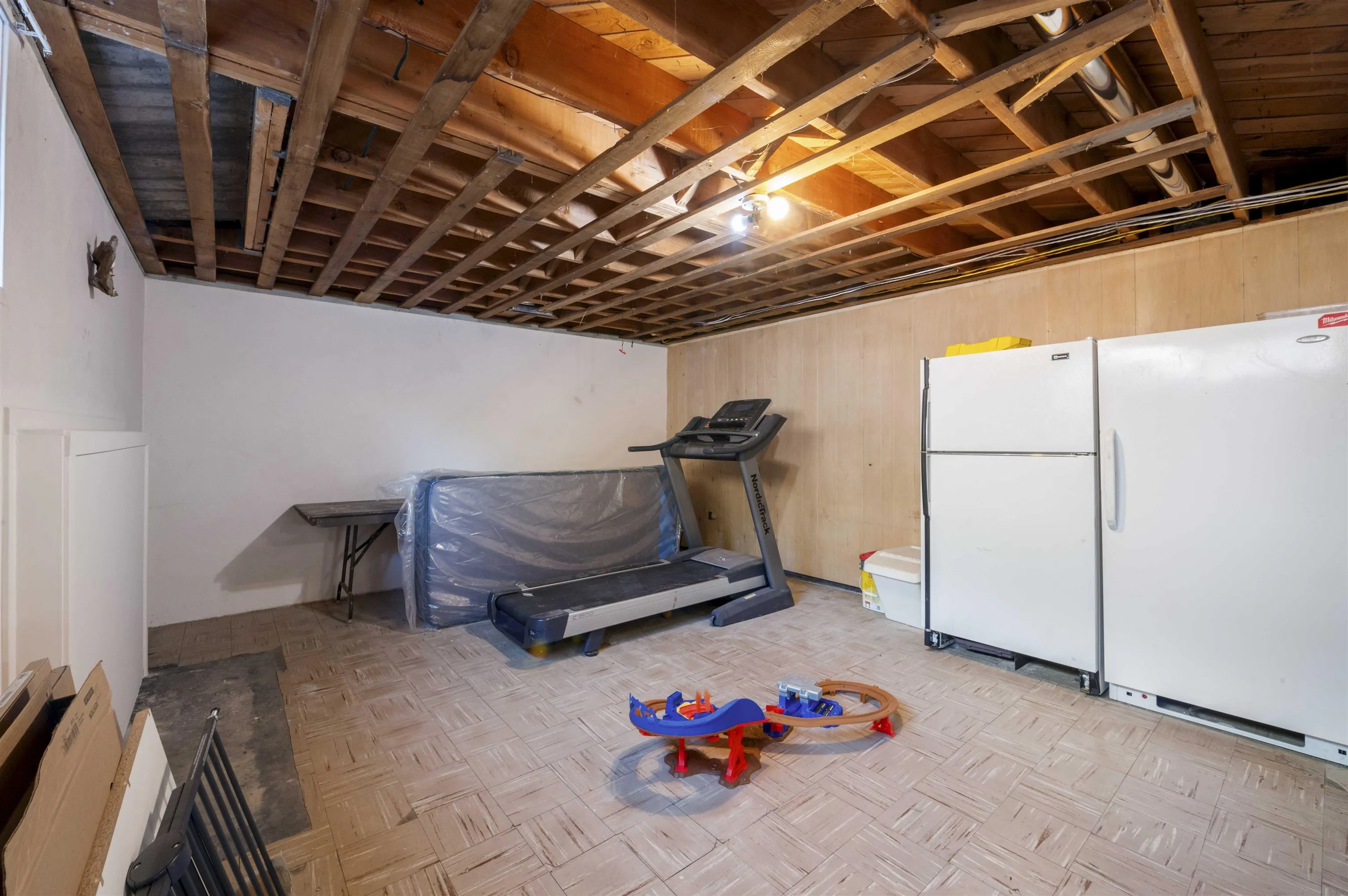 8919 Glenwood Street