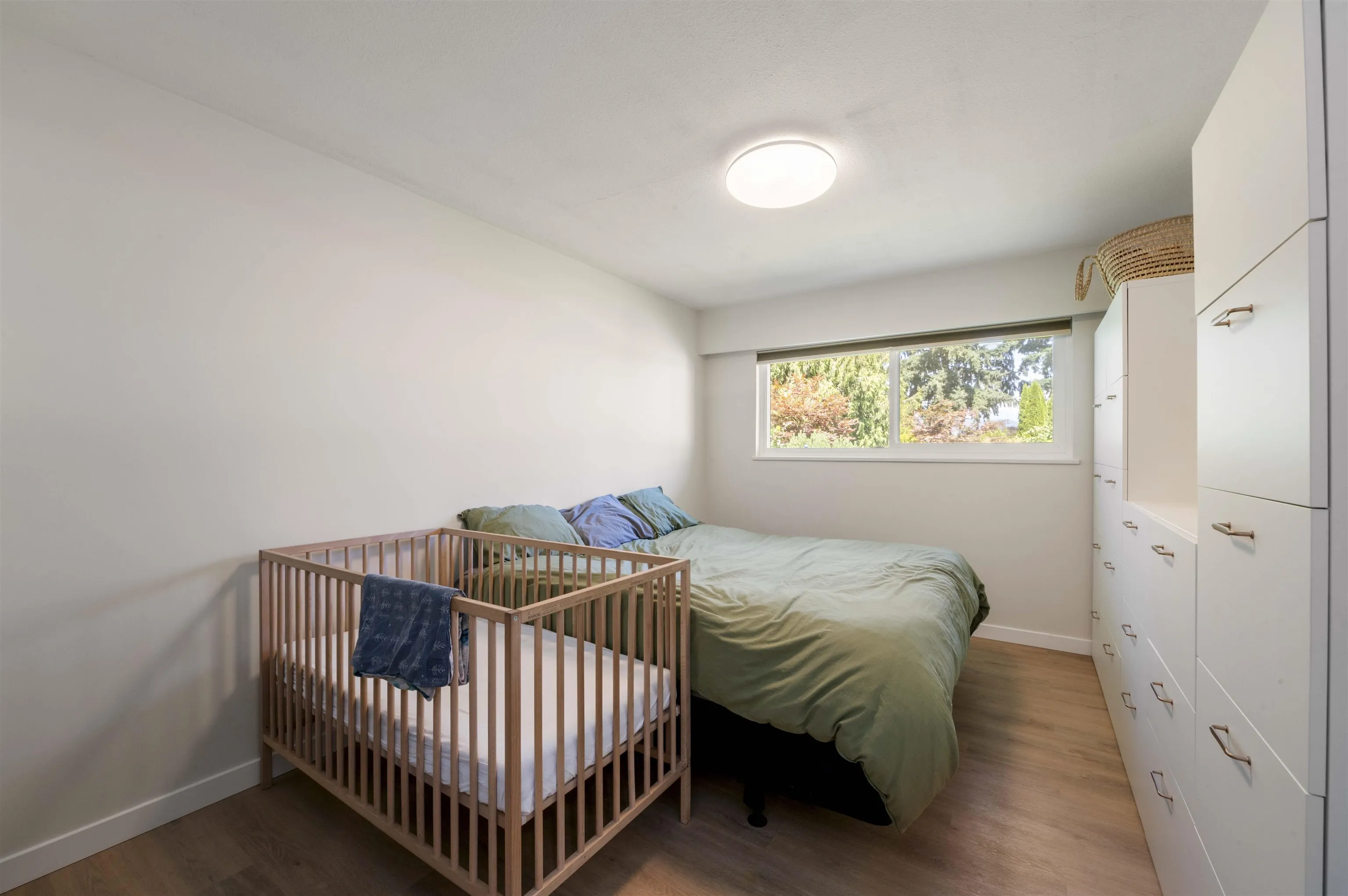 8919 Glenwood Street