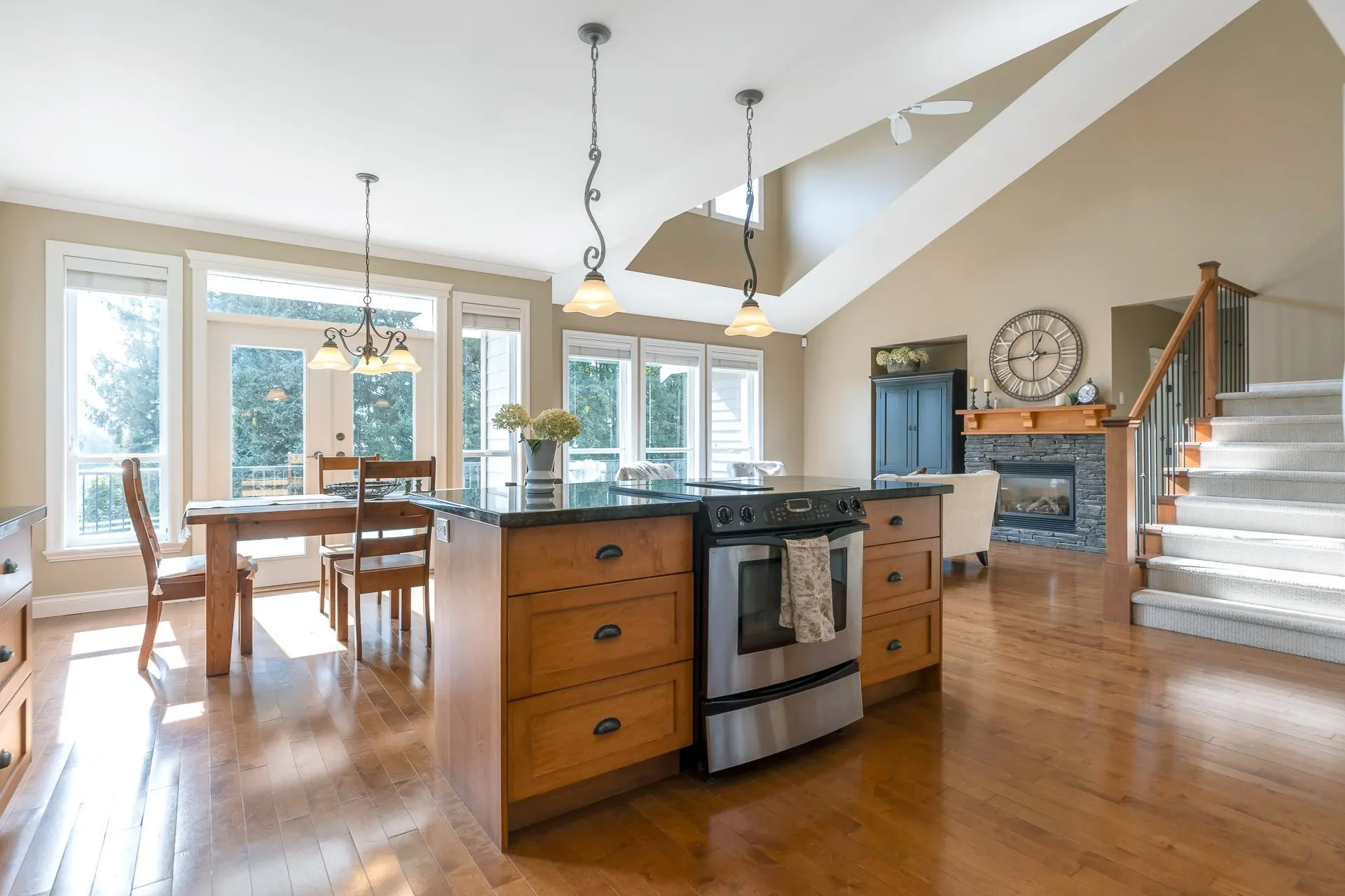 487 Mckenzie Road