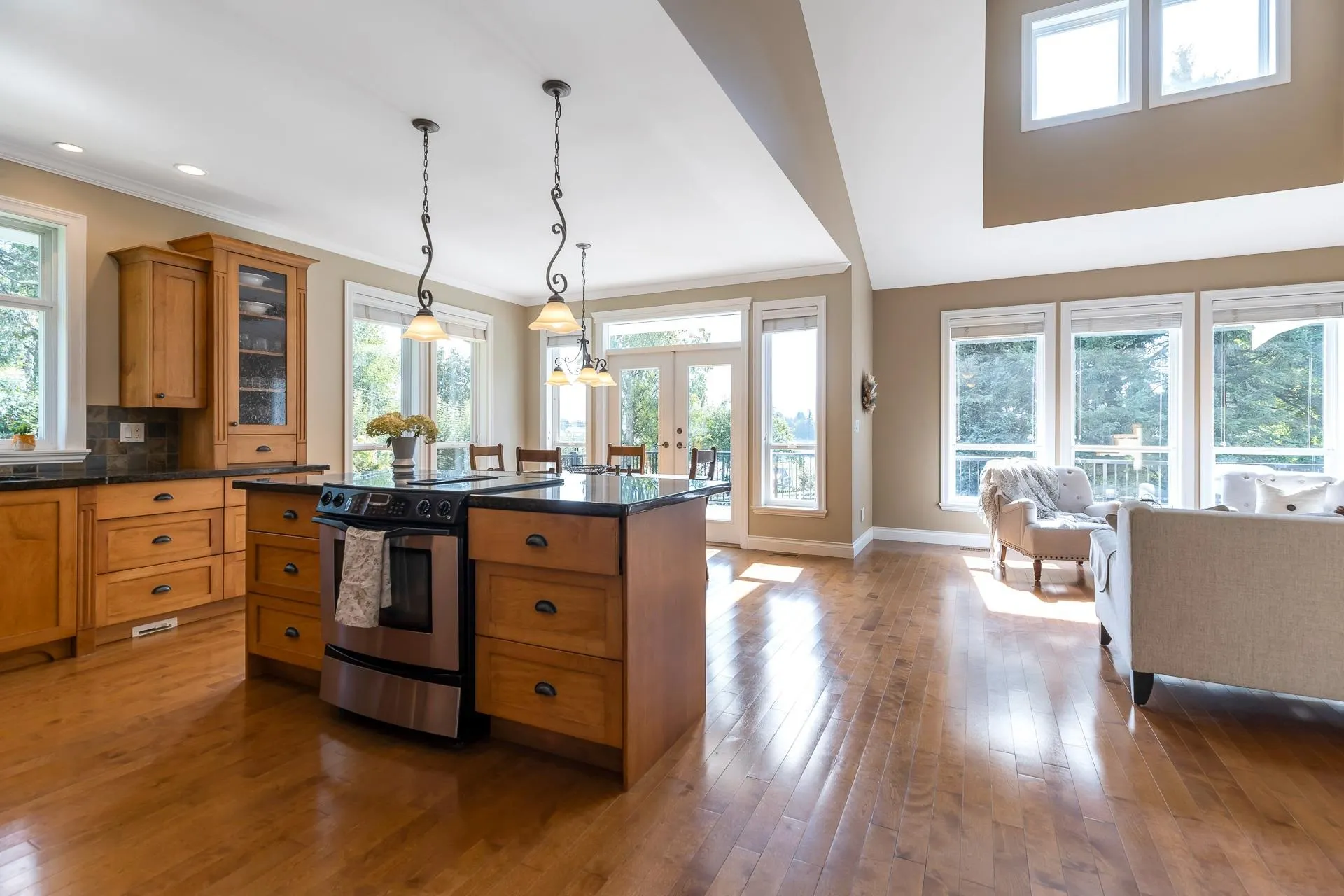 487 Mckenzie Road