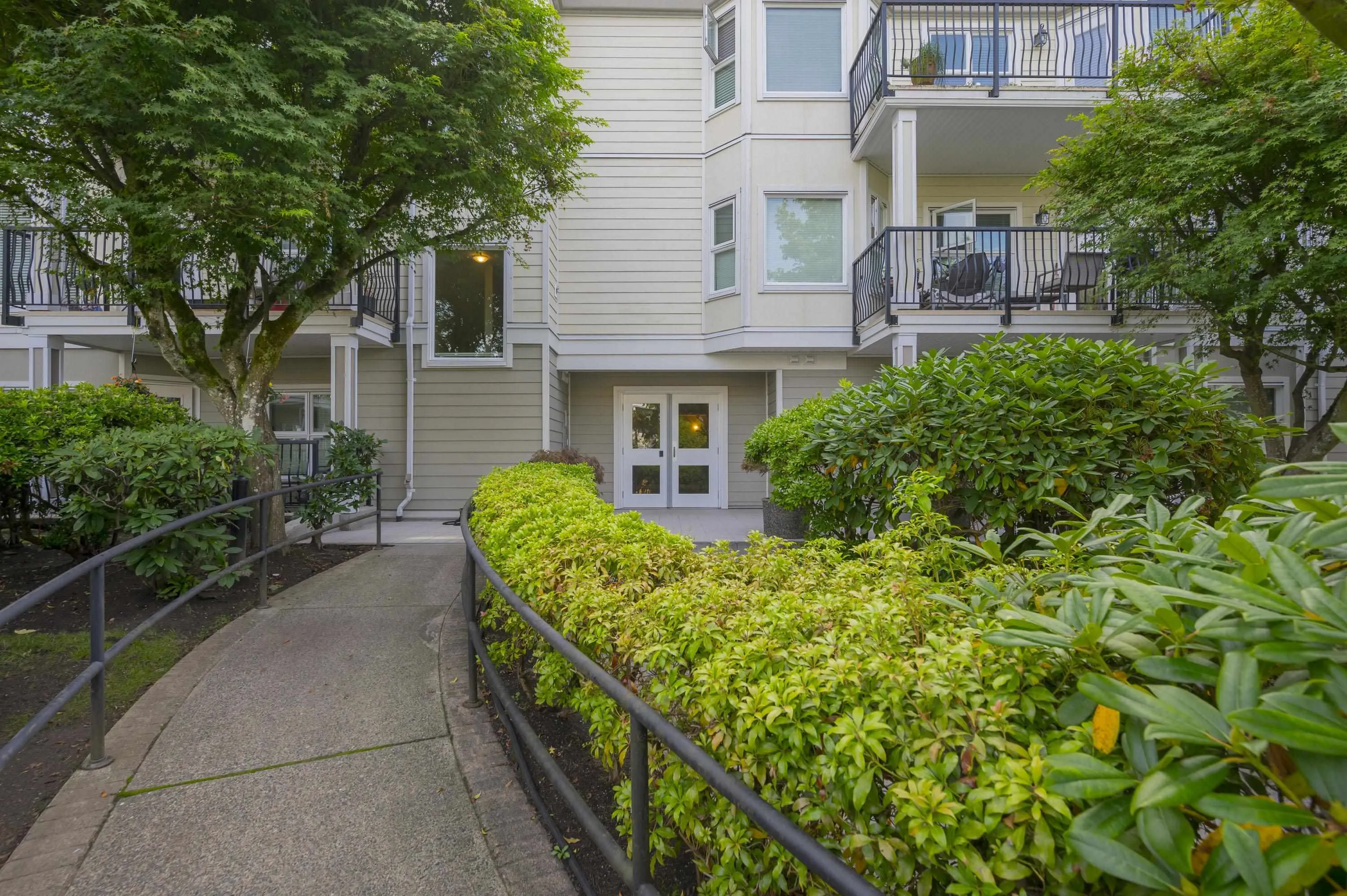 208 10320 156 Street