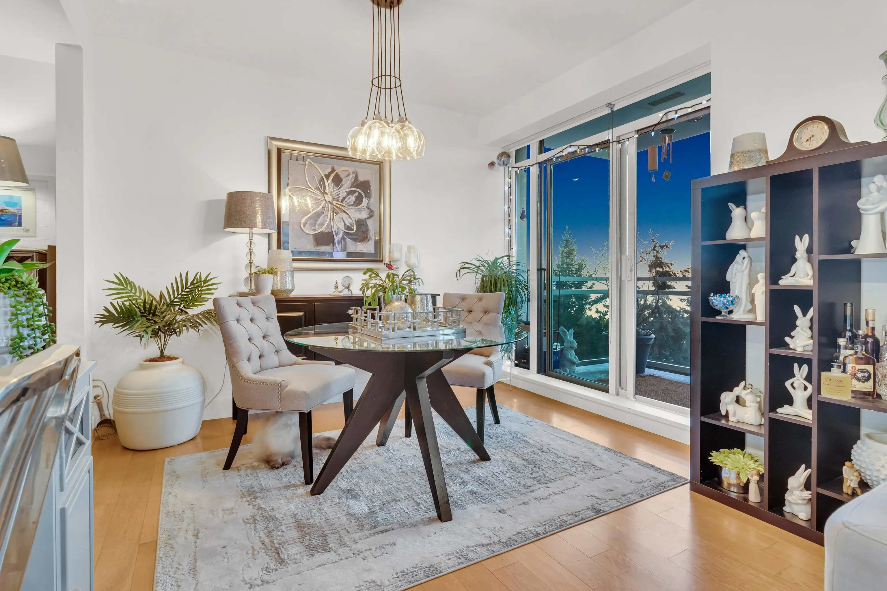 1203 15152 Russell Avenue