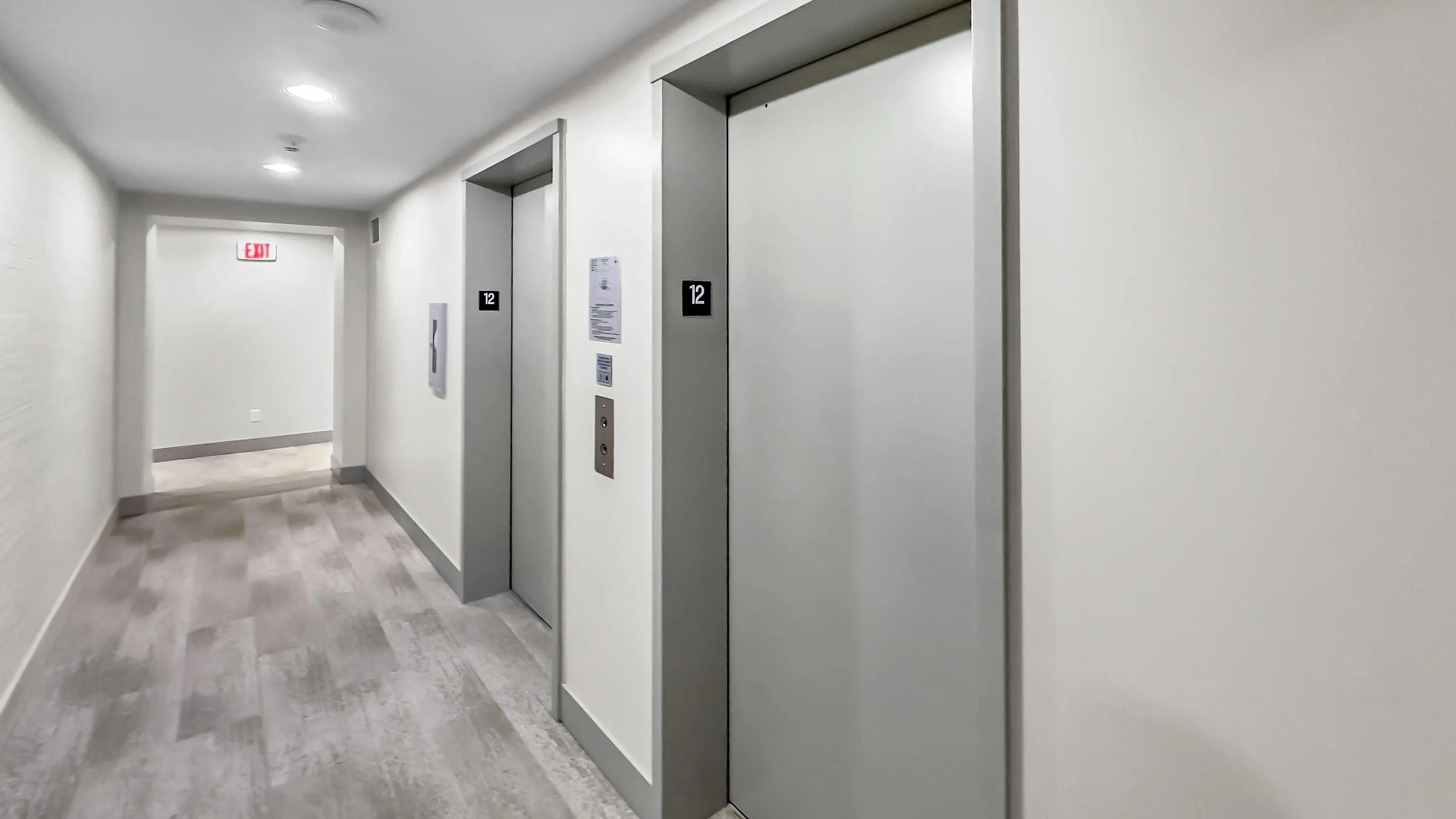 1203 15152 Russell Avenue