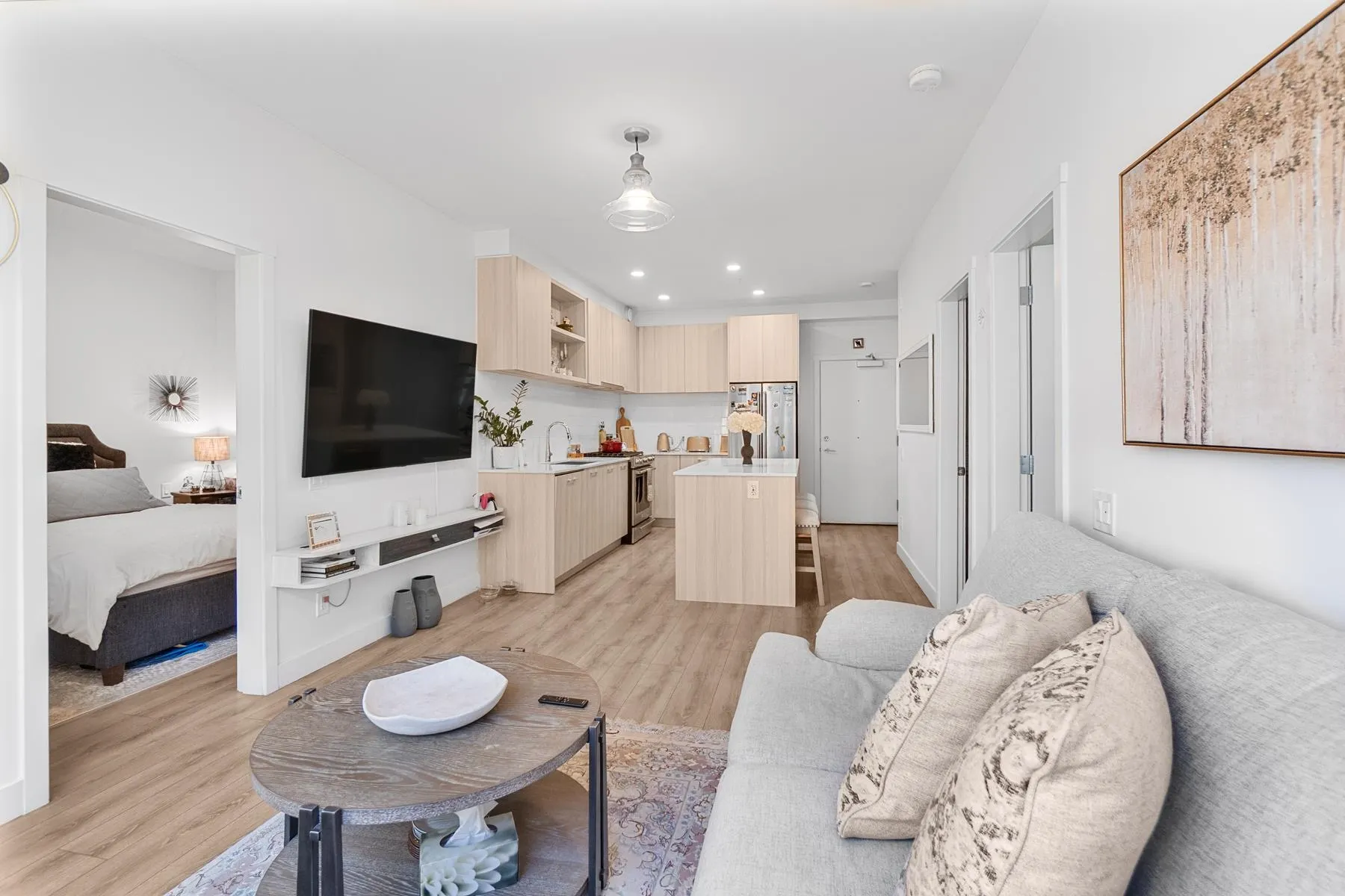 310 735 Anskar Court