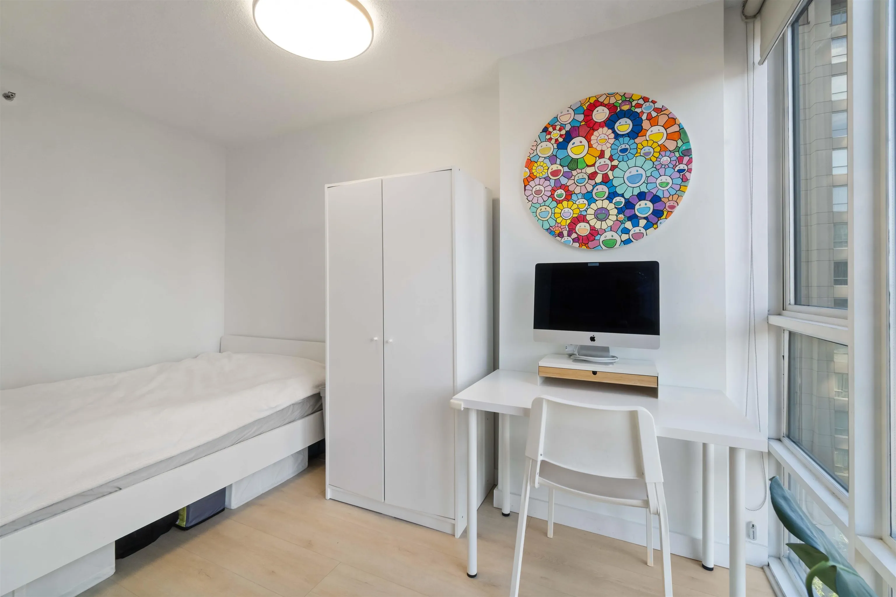 1303 930 Cambie Street