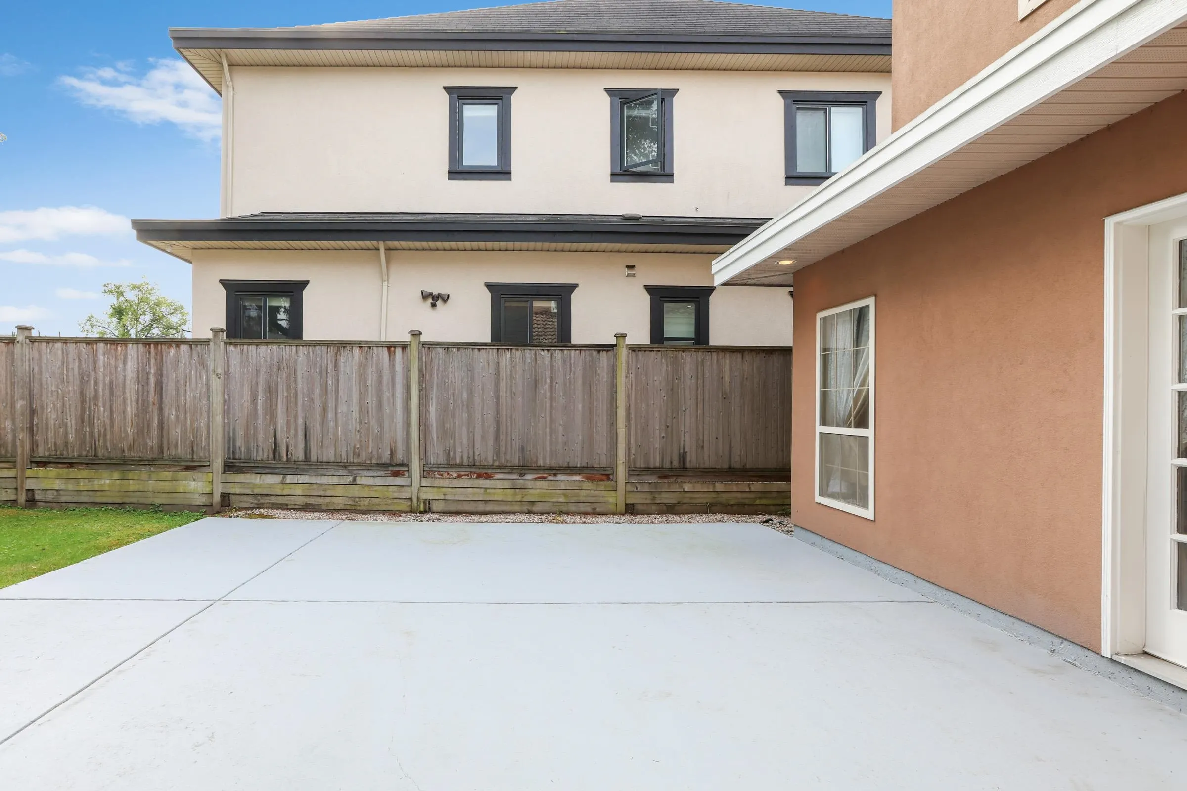 7460 Lombard Road
