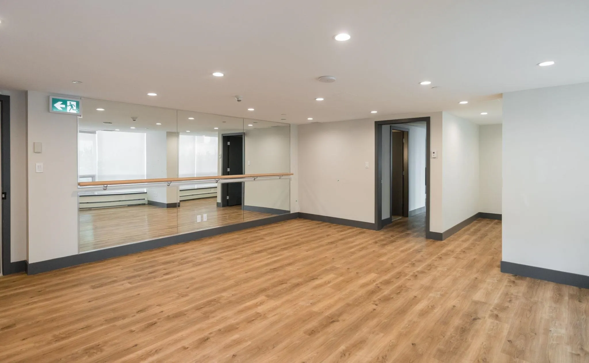 607 1788 Columbia Street