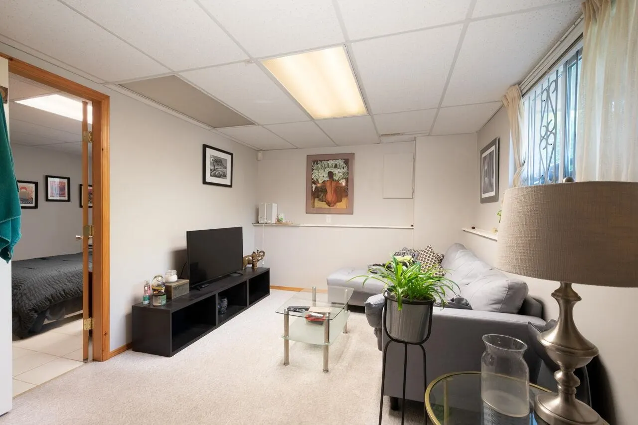 2155-57 W 15th Avenue