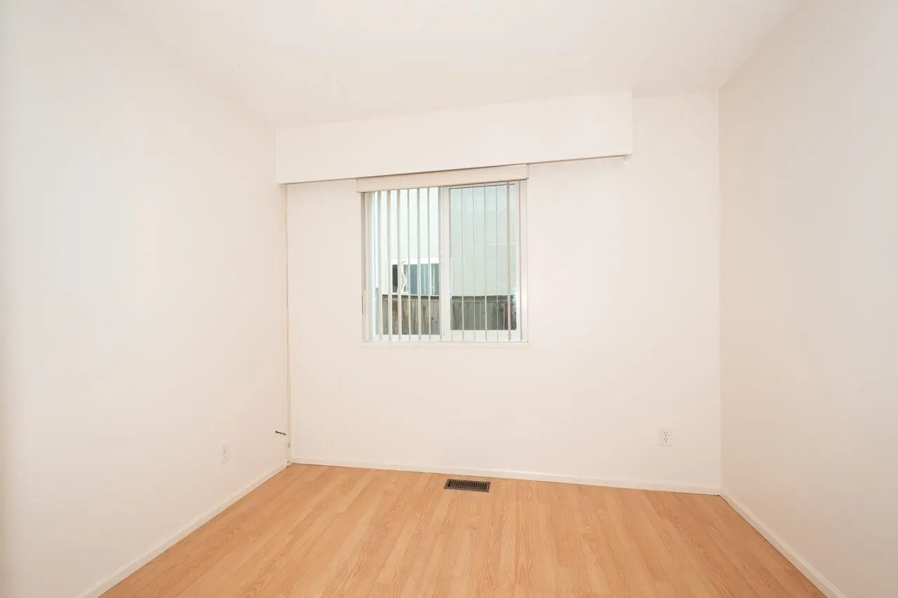 2155-57 W 15th Avenue