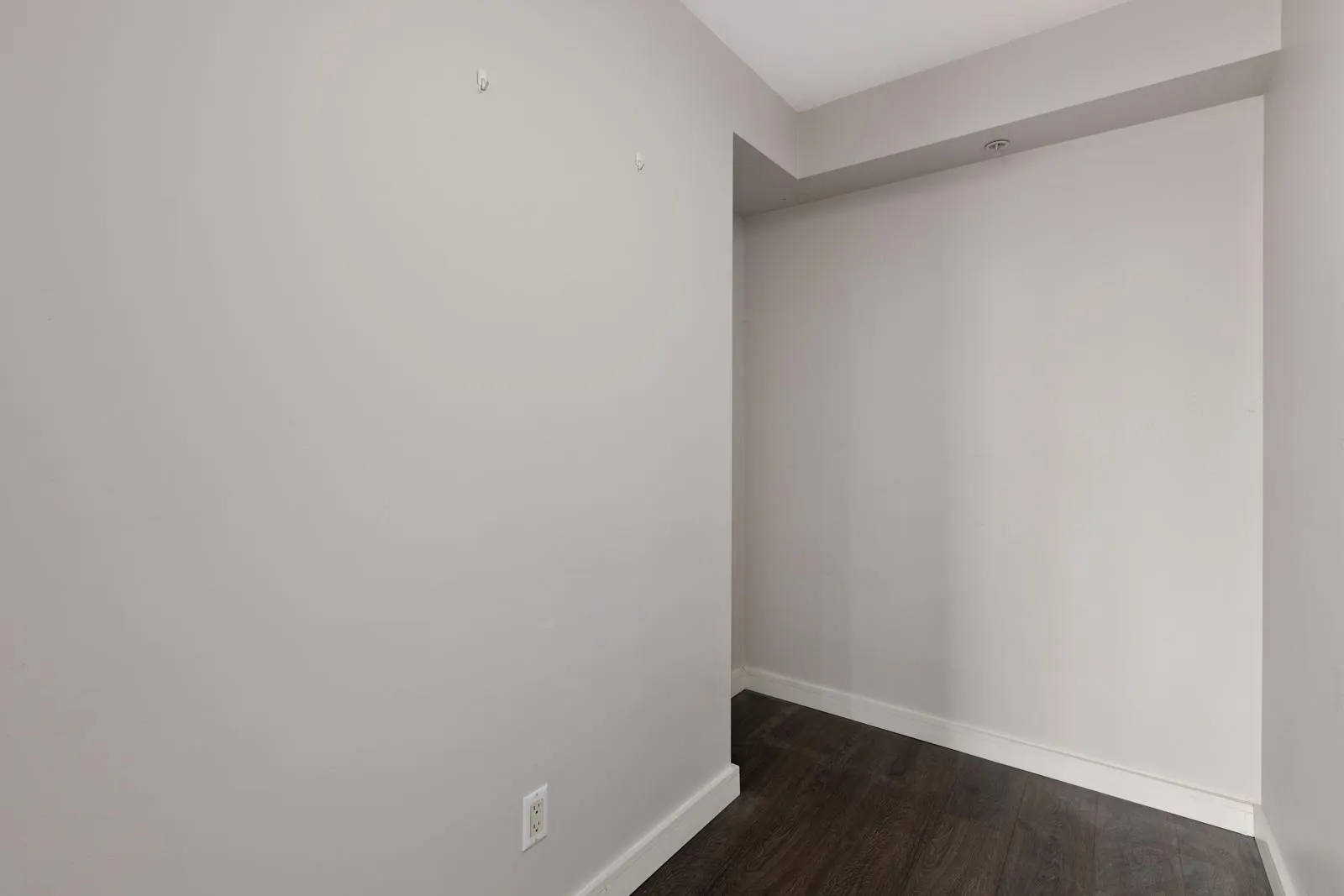 1601 1003 Burnaby Street