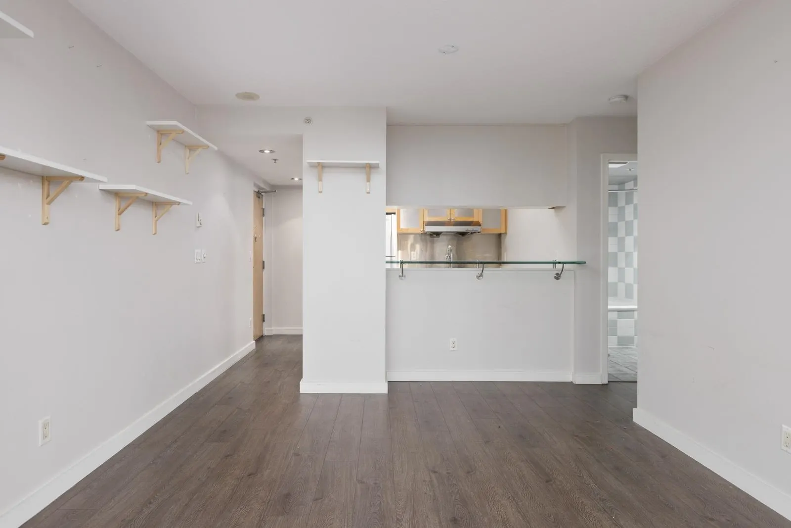 1601 1003 Burnaby Street