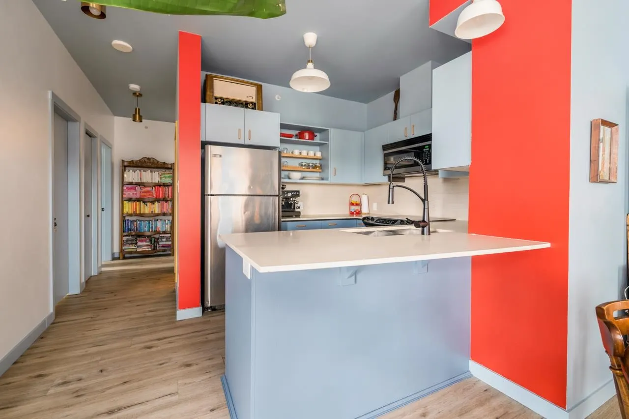 2204 13399 104 Avenue