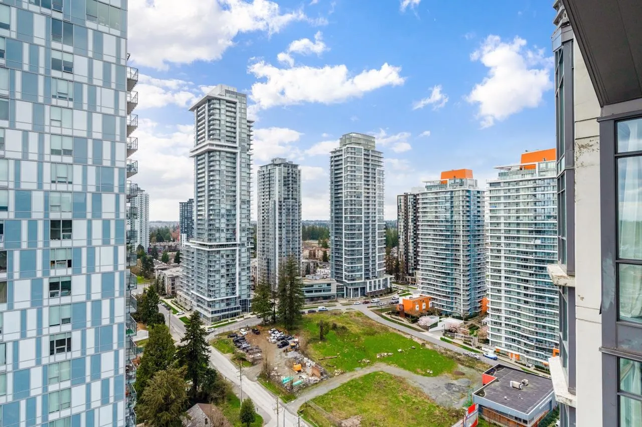 2204 13399 104 Avenue