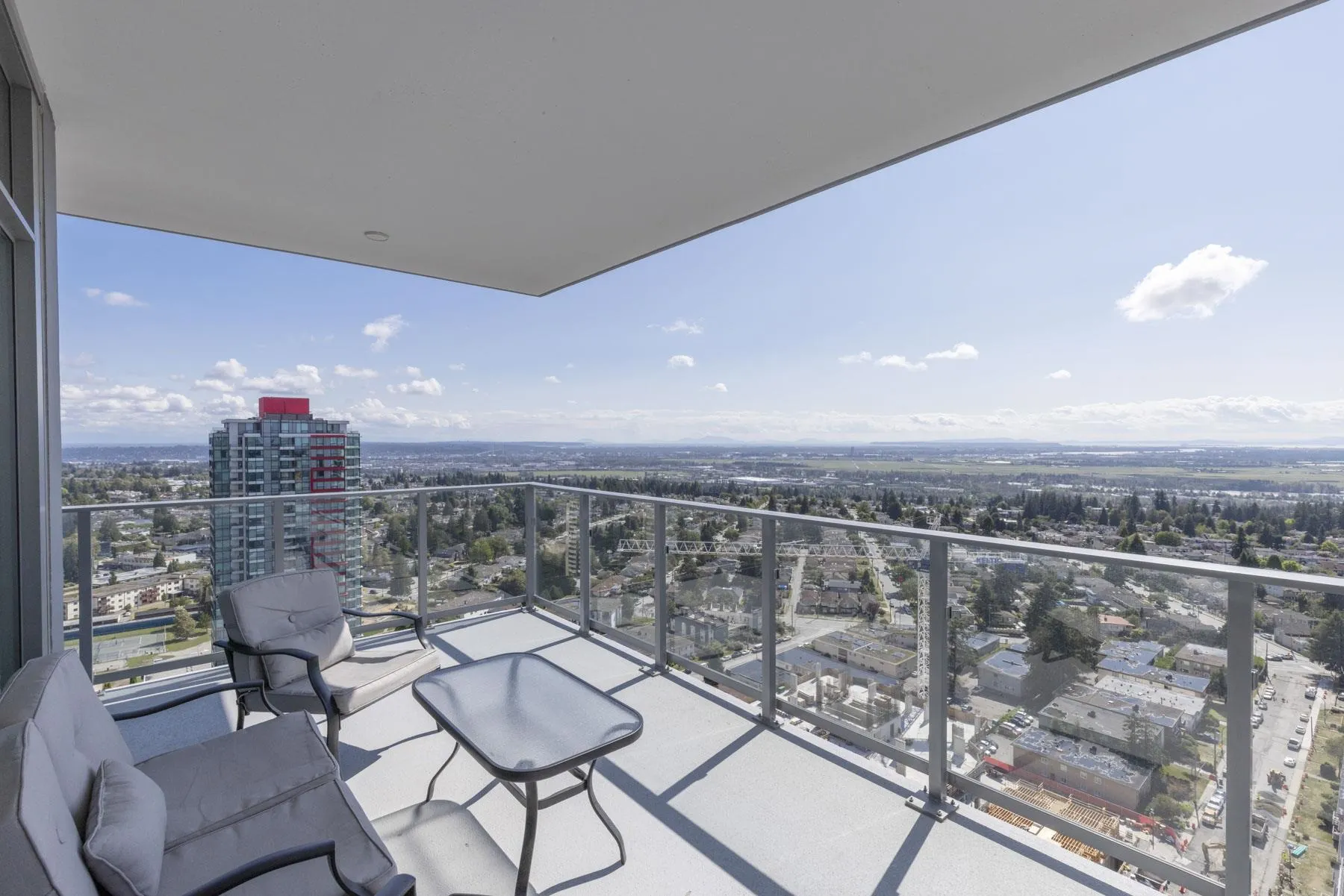 2504 6511 Sussex Avenue