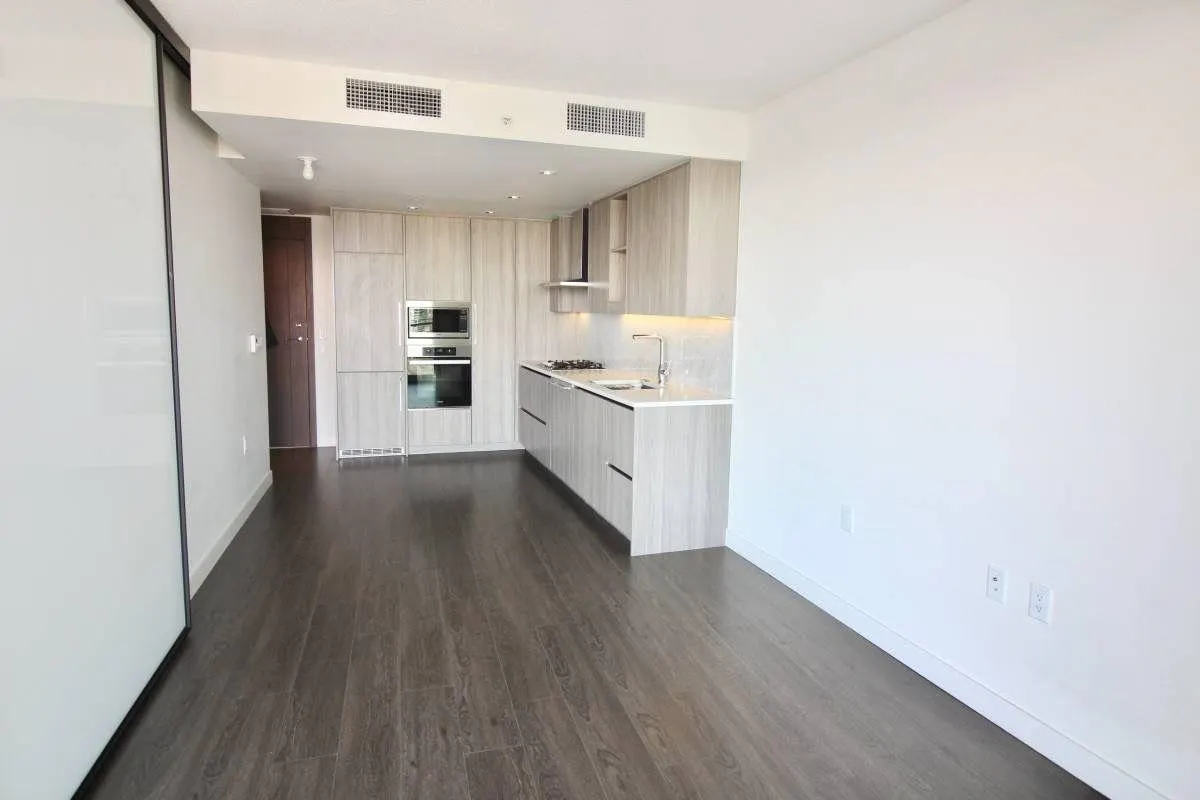 2612 89 Nelson Street